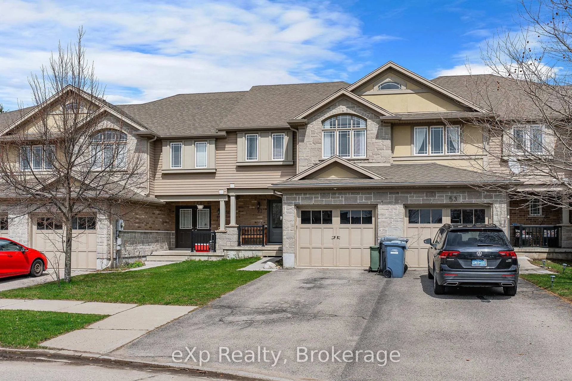 Photo 4 of 55 Laughland Lane, Guelph, Pineridge/Westminster Woods — HOMEH