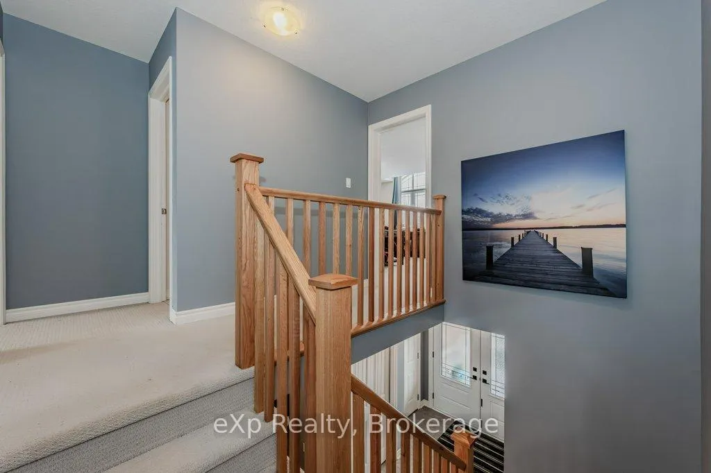 Photo 19 of 55 Laughland Lane, Guelph, Pineridge/Westminster Woods — HOMEH