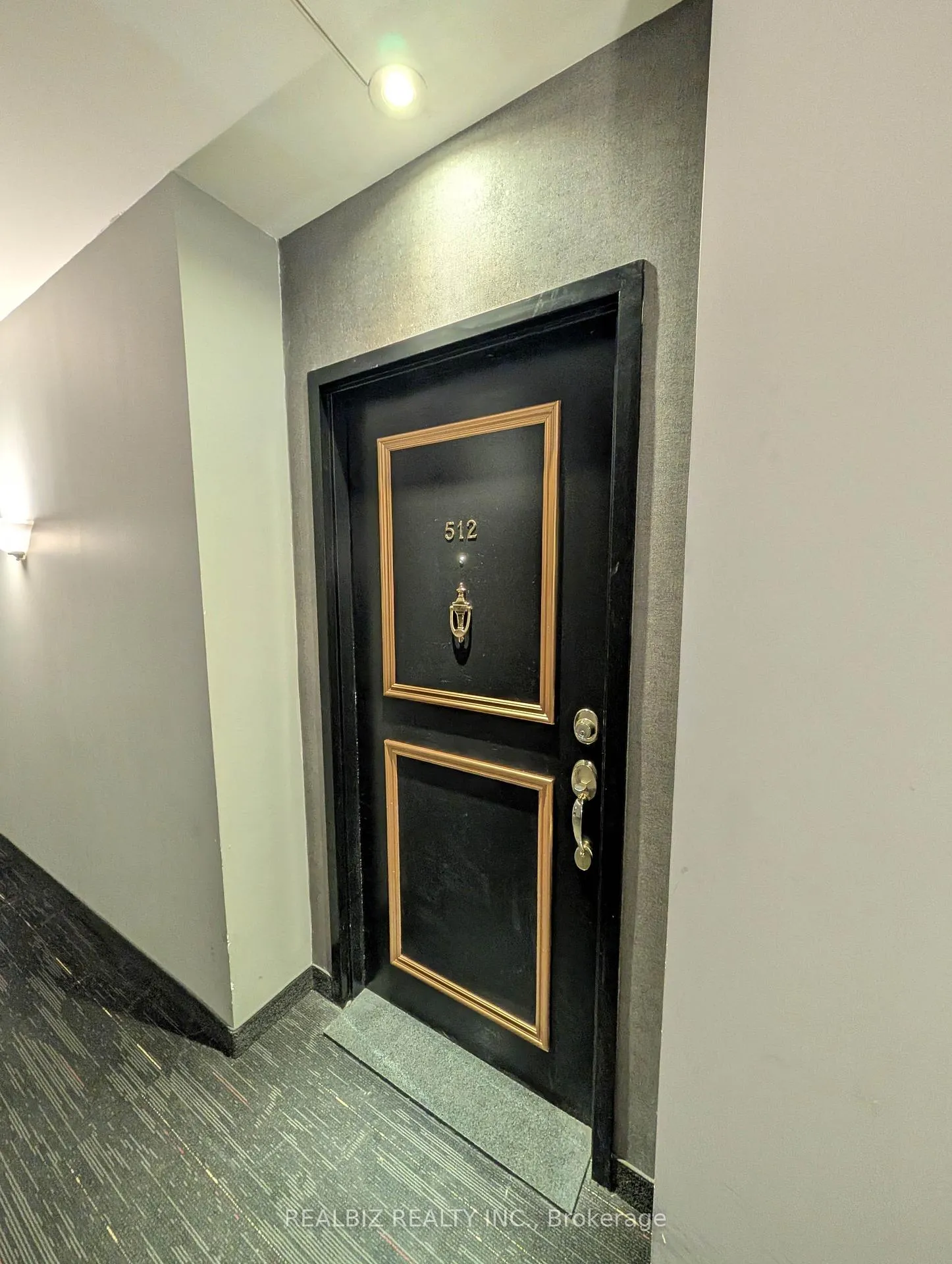 Photo 5 of Unit 512, 135 James Street S, Hamilton, Corktown — HOMEH