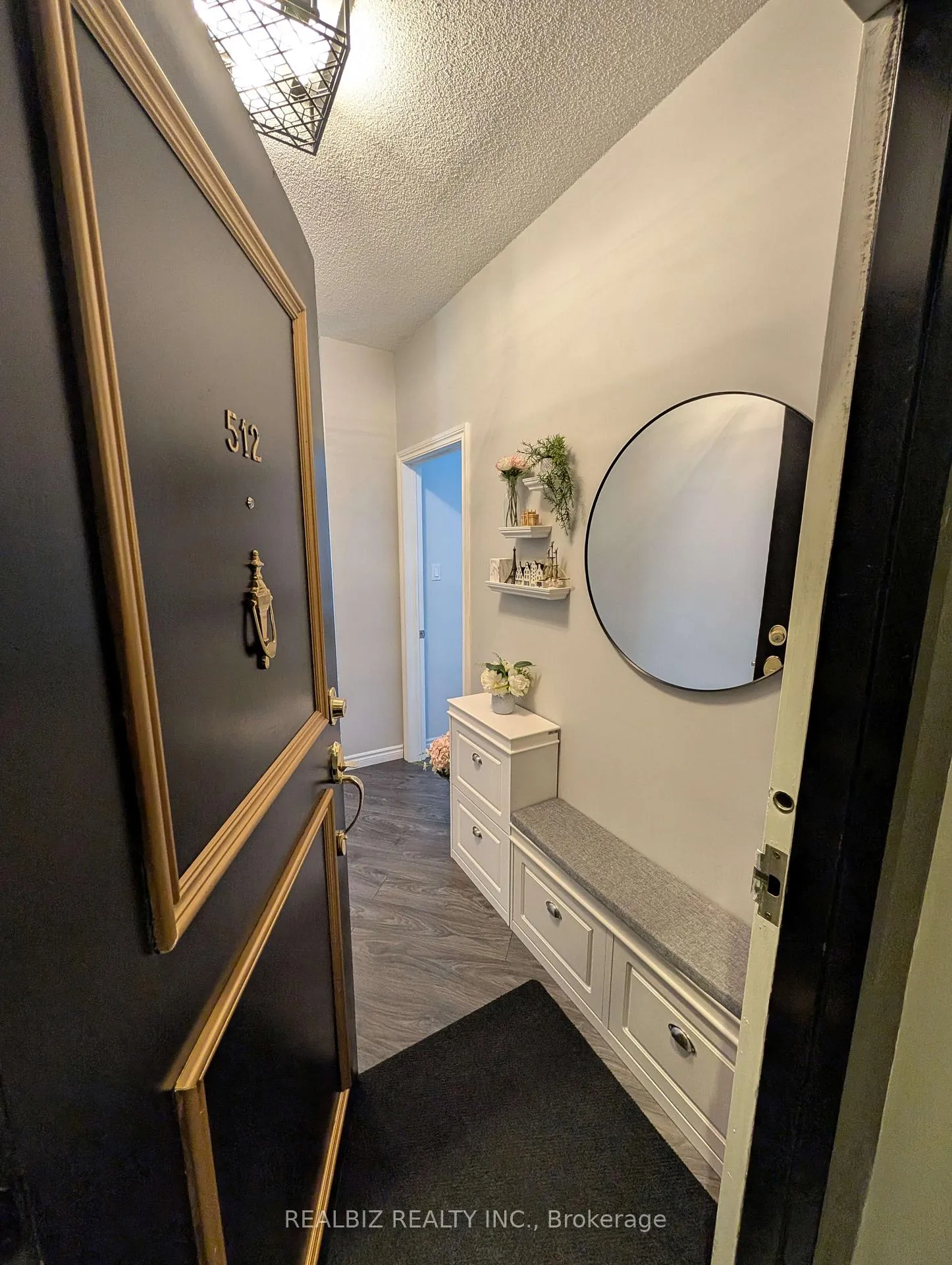 Photo 6 of Unit 512, 135 James Street S, Hamilton, Corktown — HOMEH