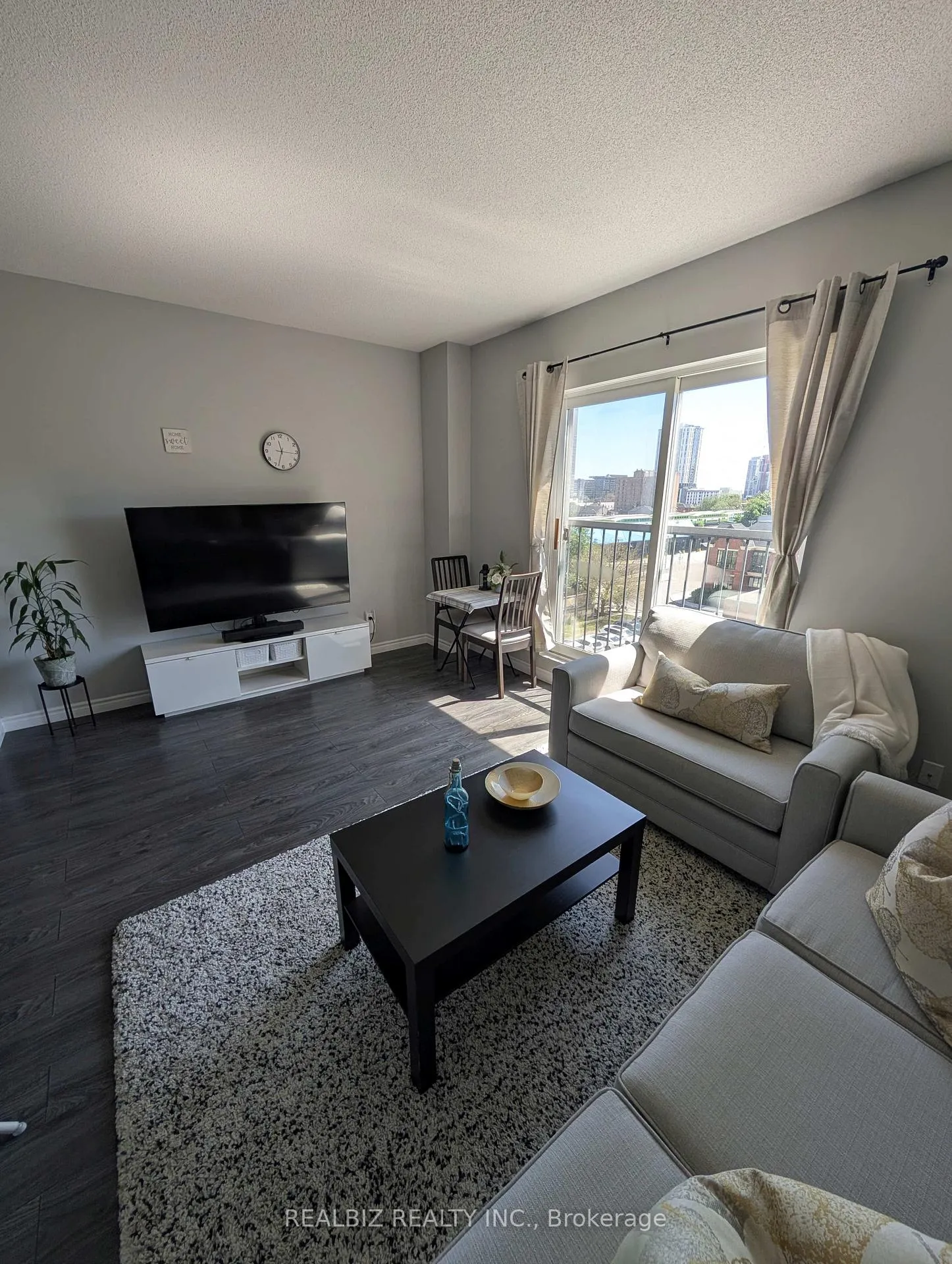 Photo 9 of Unit 512, 135 James Street S, Hamilton, Corktown — HOMEH