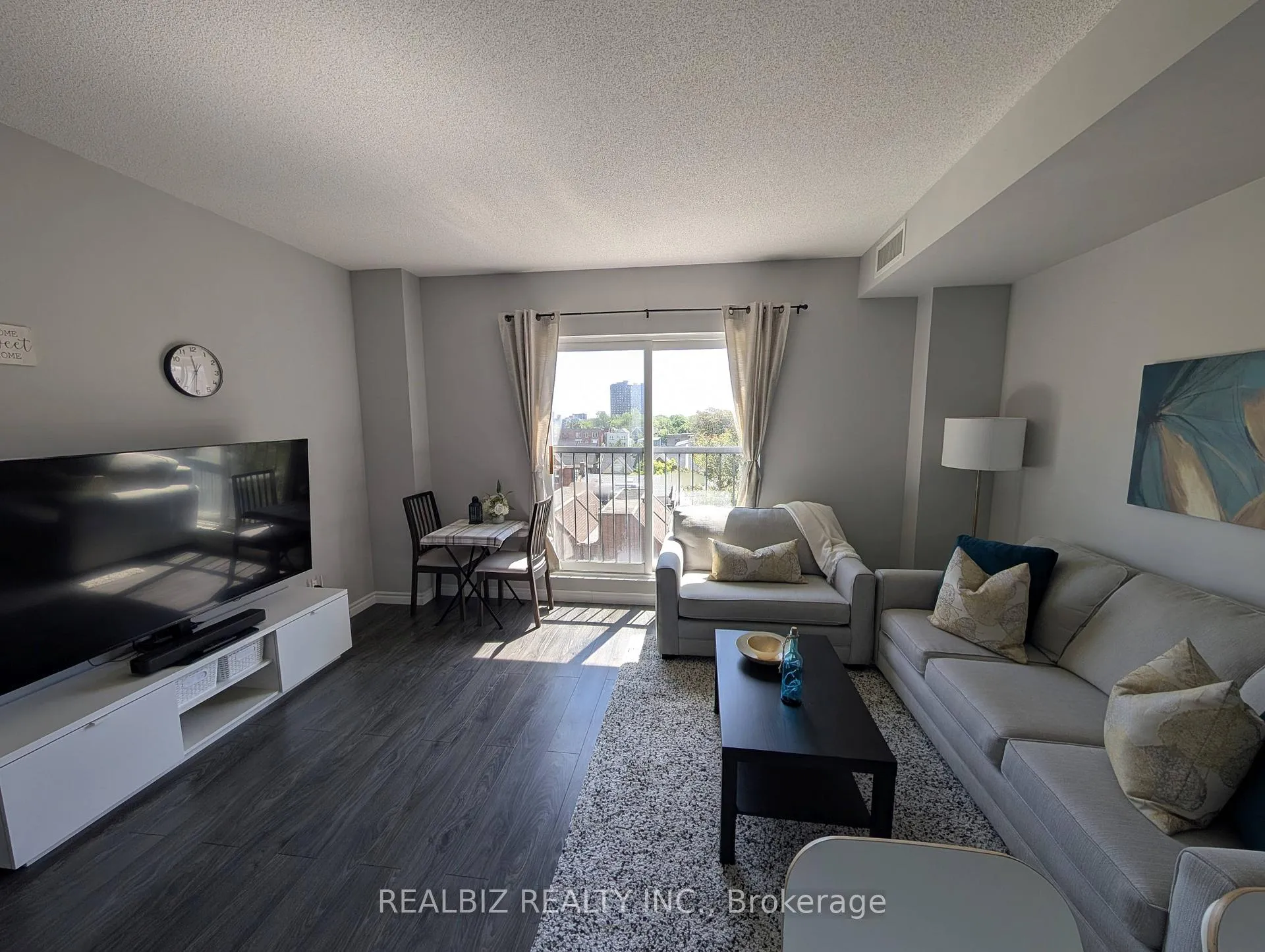 Photo 10 of Unit 512, 135 James Street S, Hamilton, Corktown — HOMEH