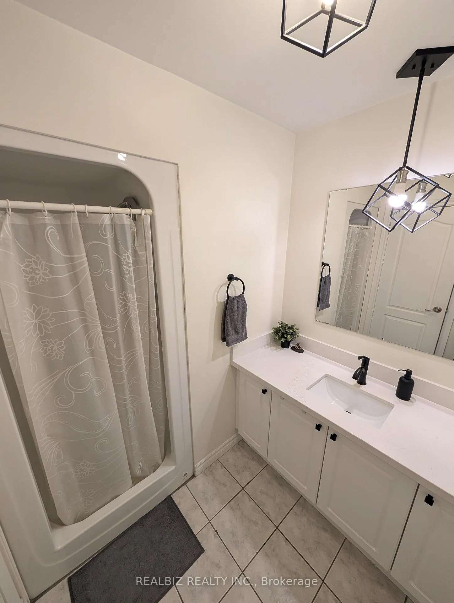 Photo 19 of Unit 512, 135 James Street S, Hamilton, Corktown — HOMEH