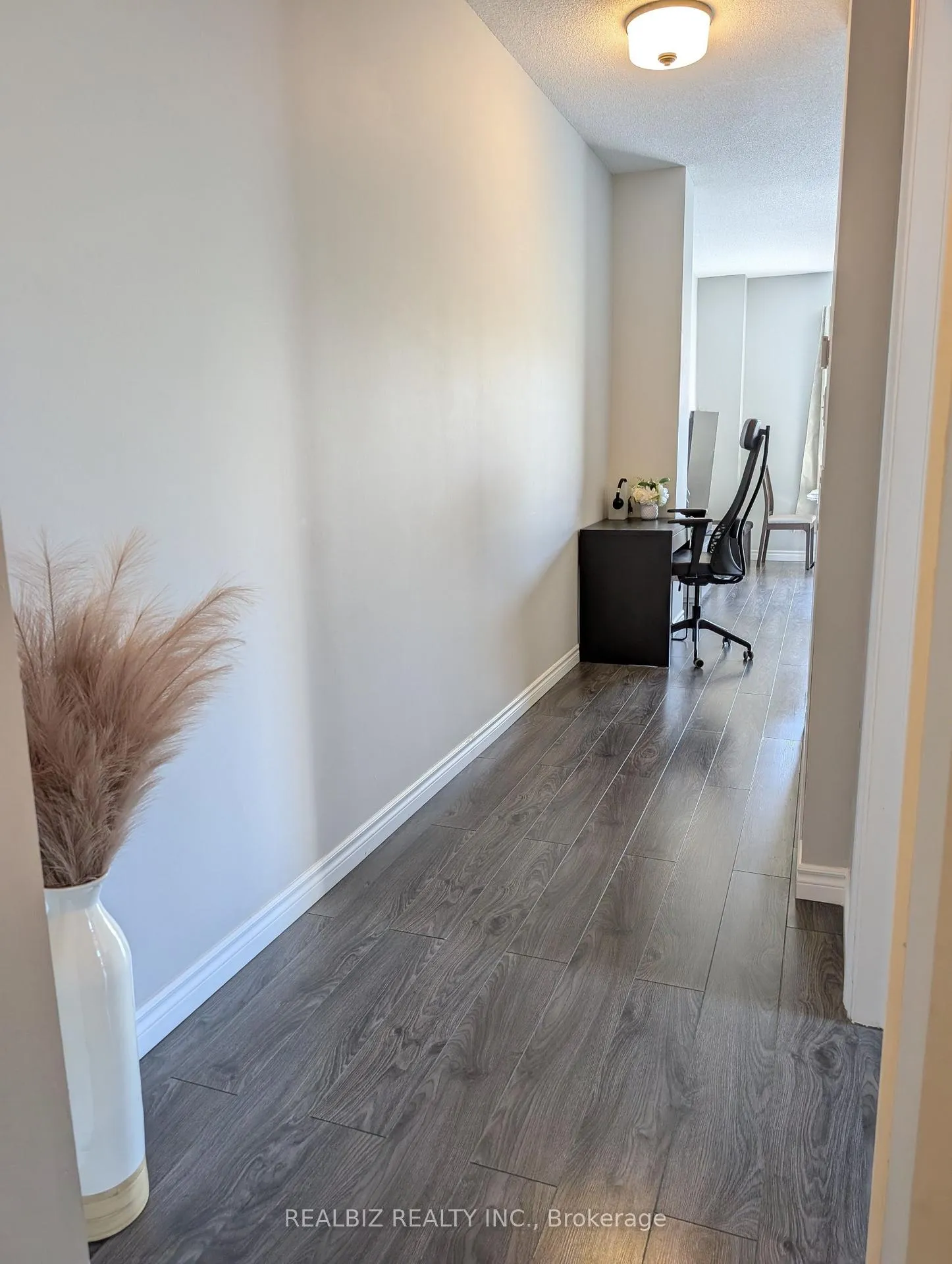 Photo 23 of Unit 512, 135 James Street S, Hamilton, Corktown — HOMEH