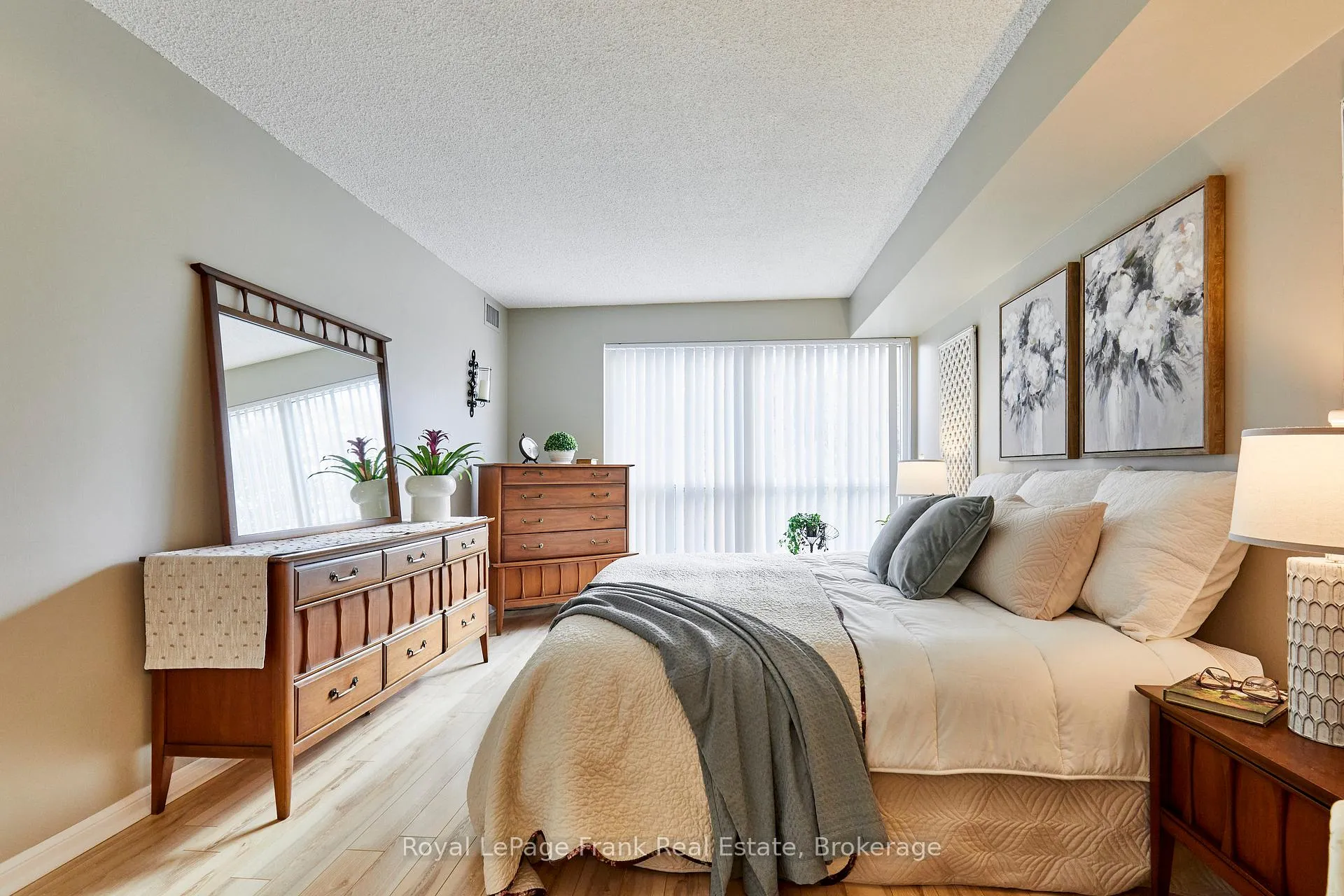 Photo 17 of Unit 307, 712 Rossland Road E, Whitby, Pringle Creek — HOMEH