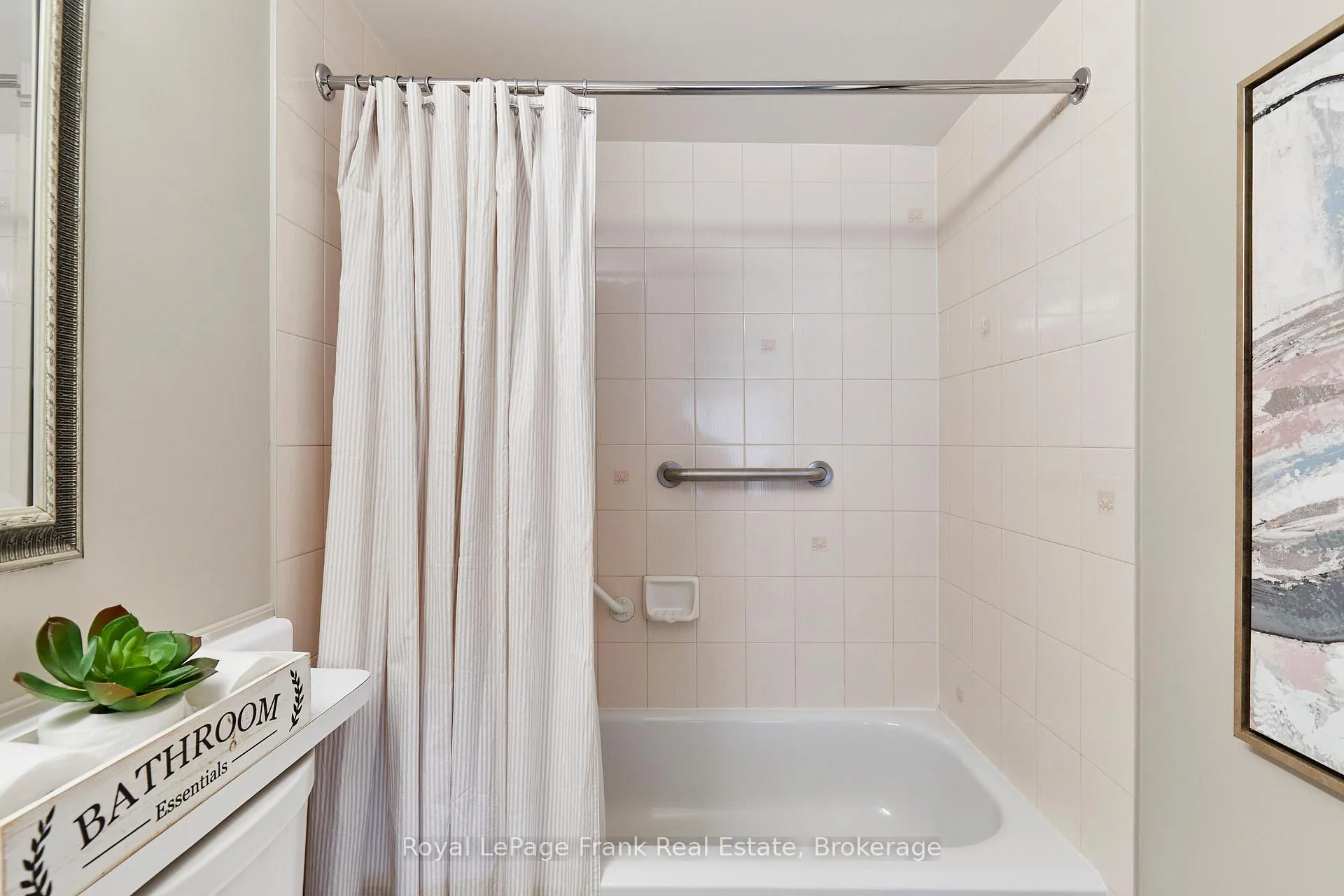 Photo 21 of Unit 307, 712 Rossland Road E, Whitby, Pringle Creek — HOMEH