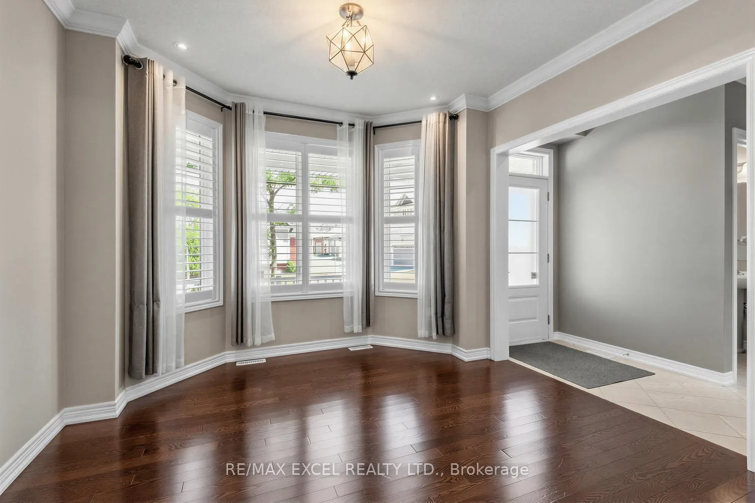 Photo 3 of 25 Demott Avenue, Markham, Cornell — HOMEH