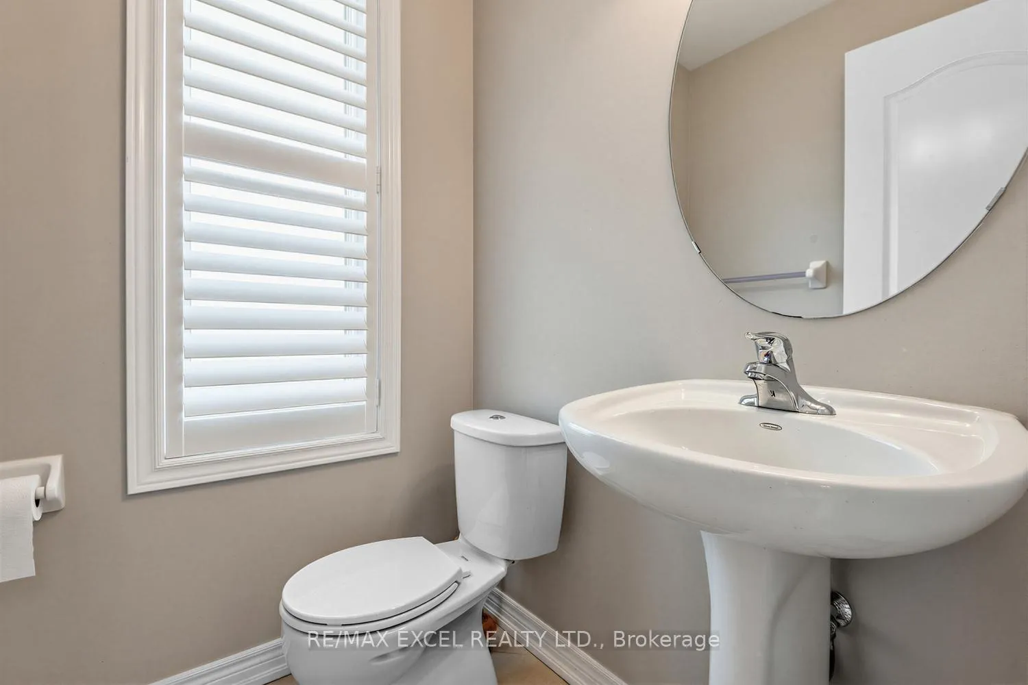 Photo 16 of 25 Demott Avenue, Markham, Cornell — HOMEH