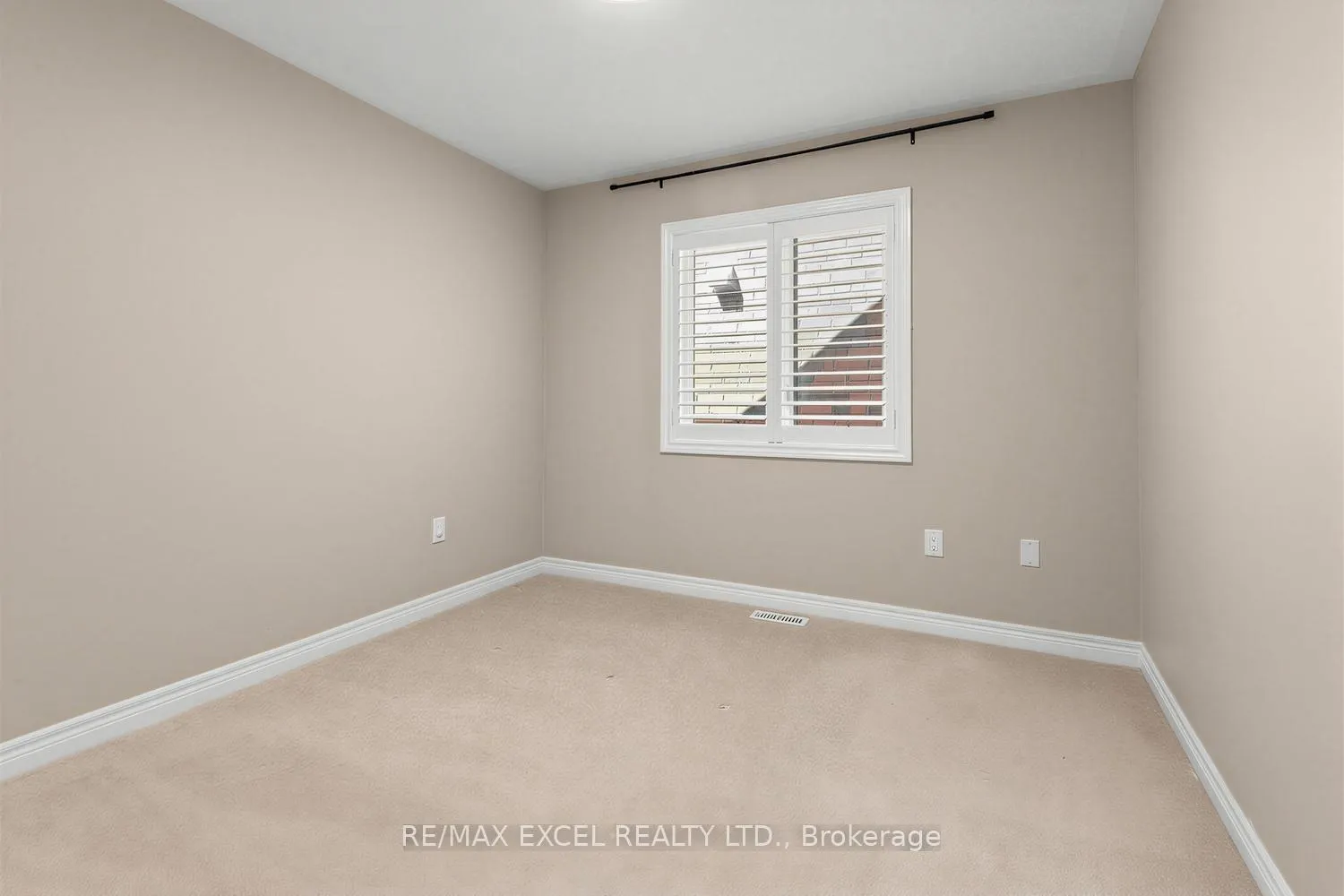 Photo 22 of 25 Demott Avenue, Markham, Cornell — HOMEH