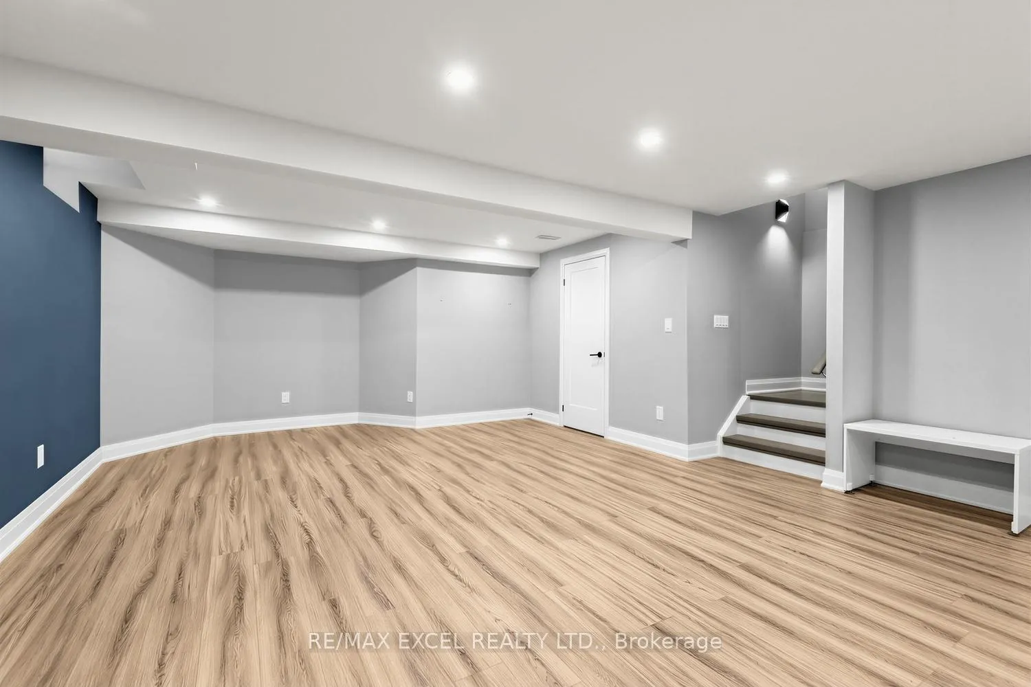Photo 27 of 25 Demott Avenue, Markham, Cornell — HOMEH