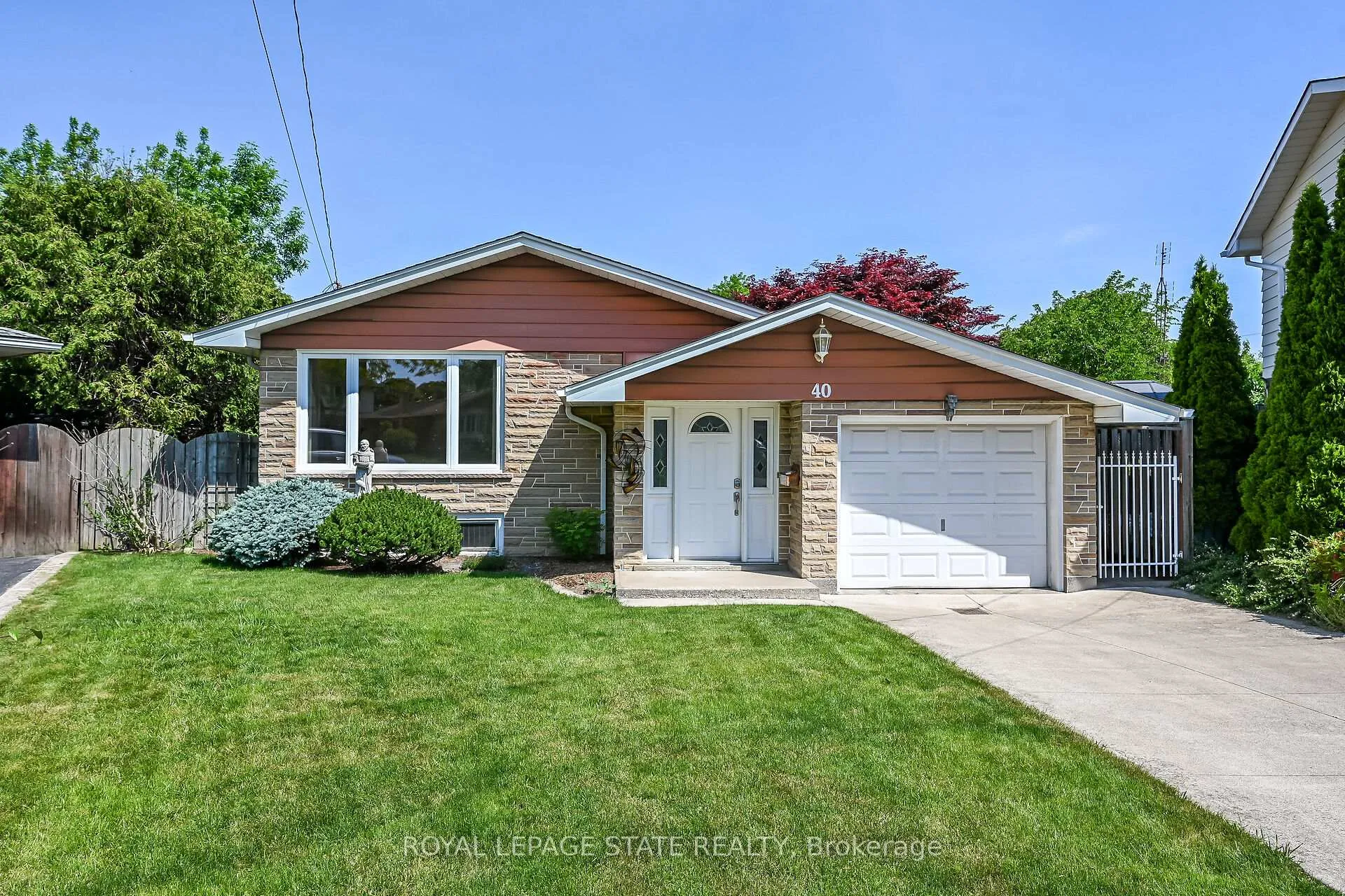 Photo 1 of 40 Bermuda Court, Hamilton, Rolston — HOMEH