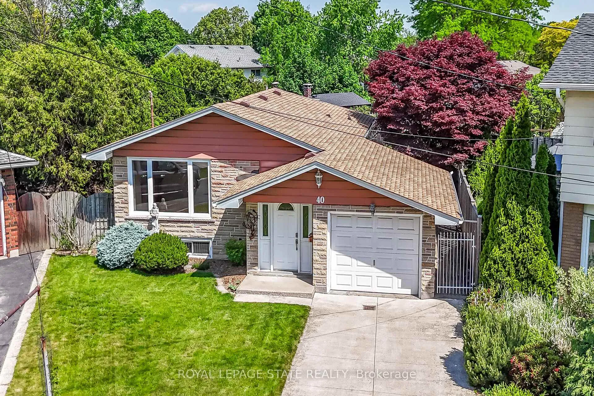 Photo 2 of 40 Bermuda Court, Hamilton, Rolston — HOMEH