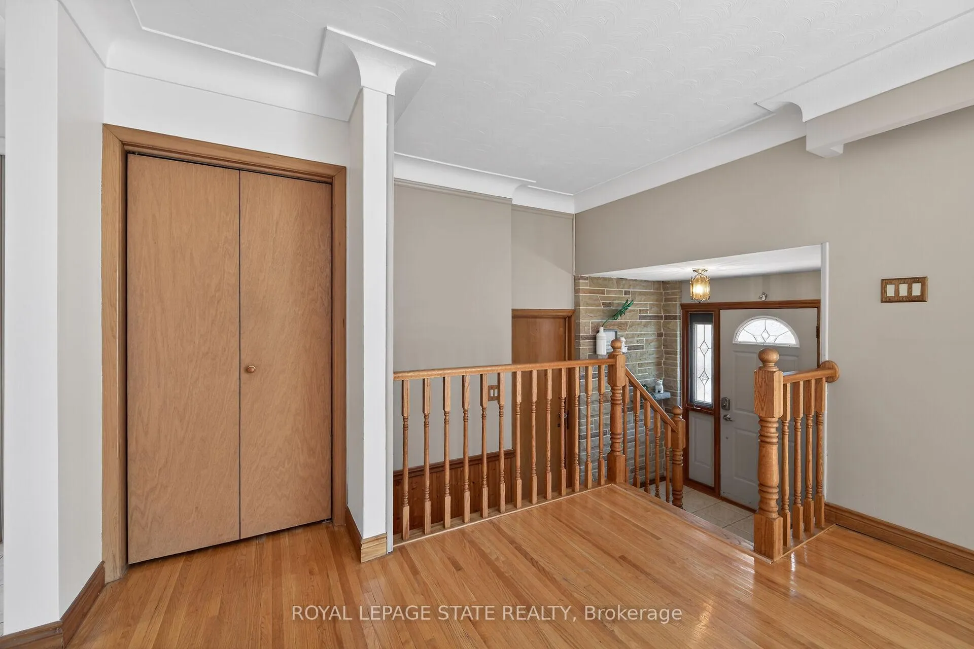 Photo 11 of 40 Bermuda Court, Hamilton, Rolston — HOMEH