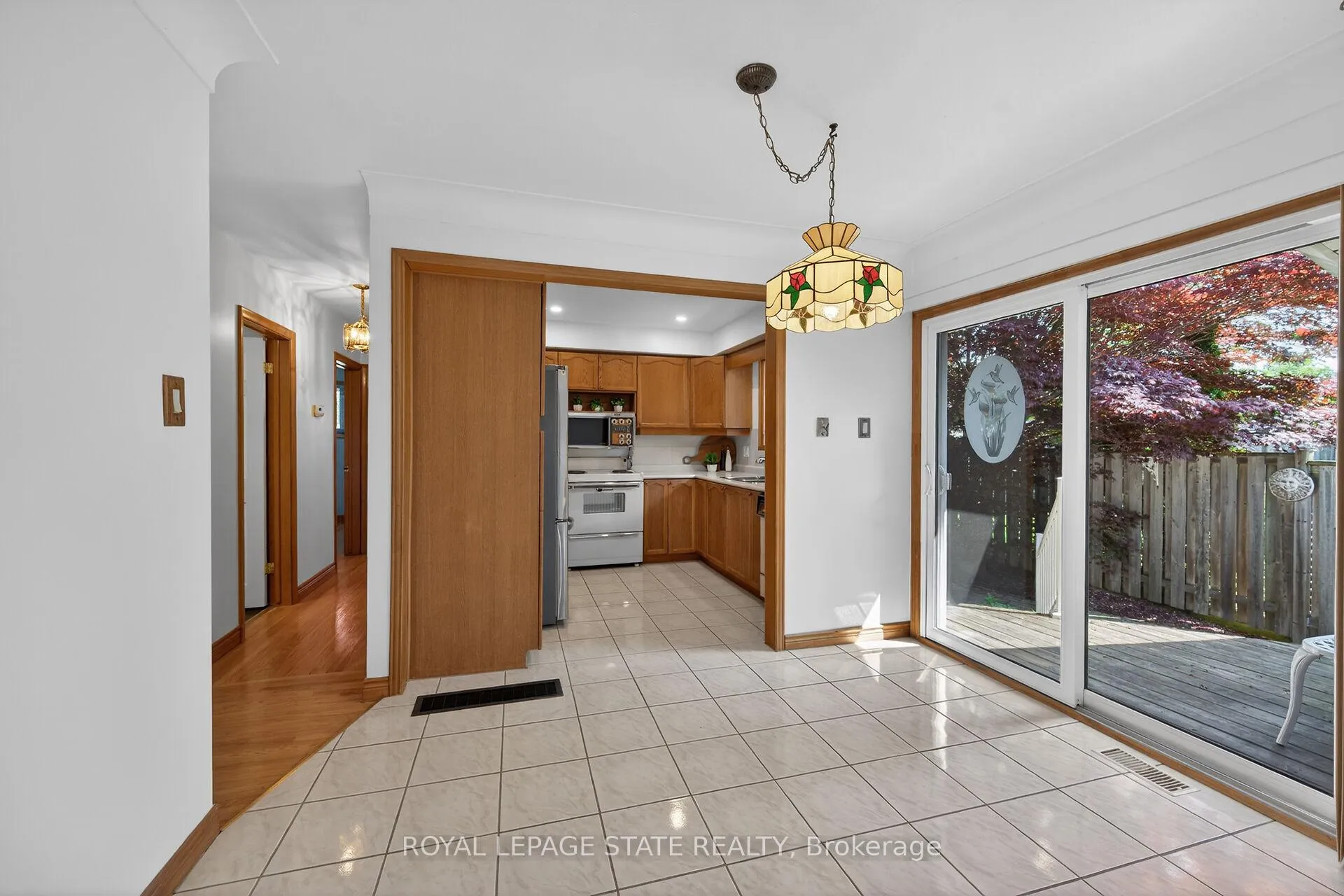 Photo 12 of 40 Bermuda Court, Hamilton, Rolston — HOMEH