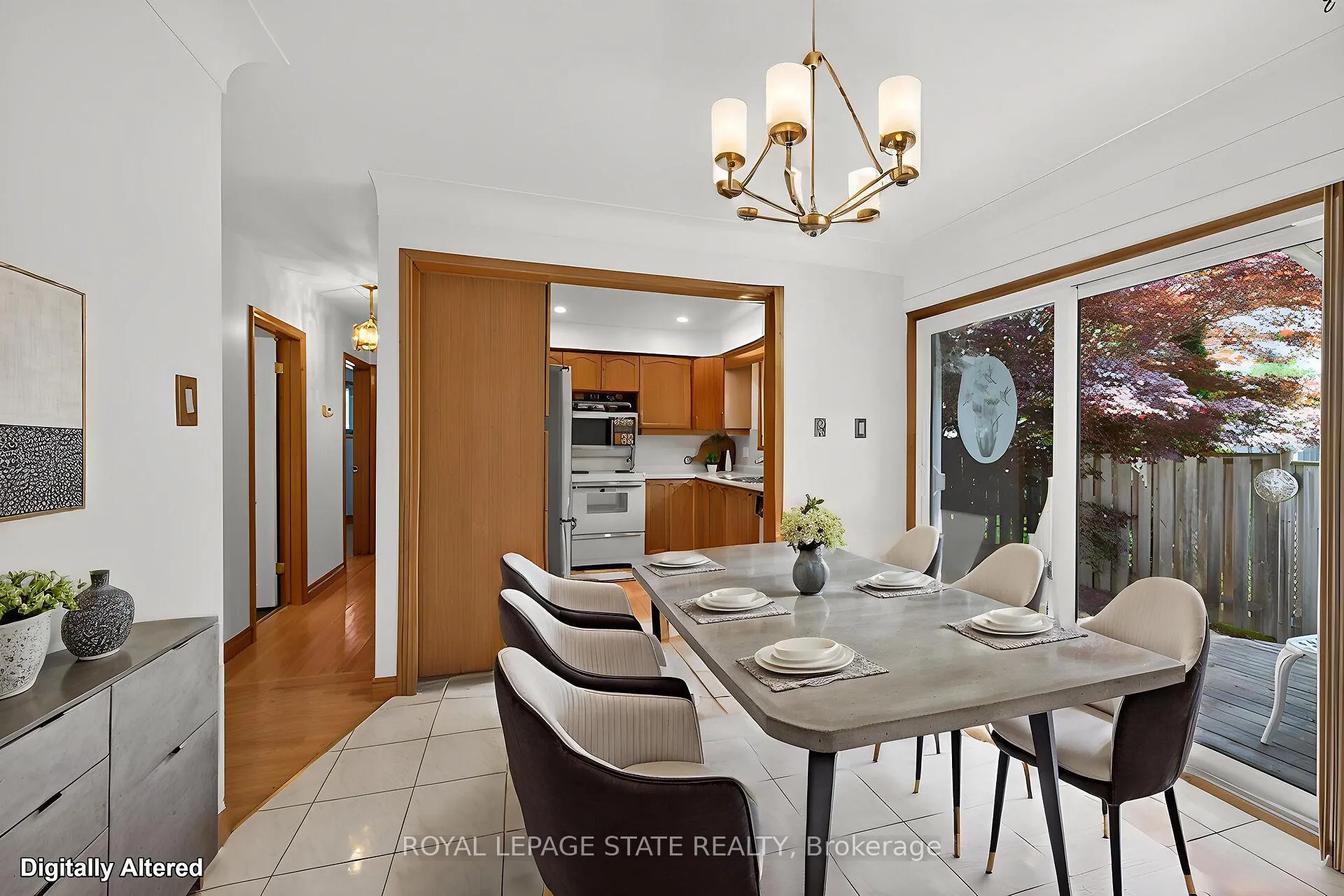 Photo 13 of 40 Bermuda Court, Hamilton, Rolston — HOMEH