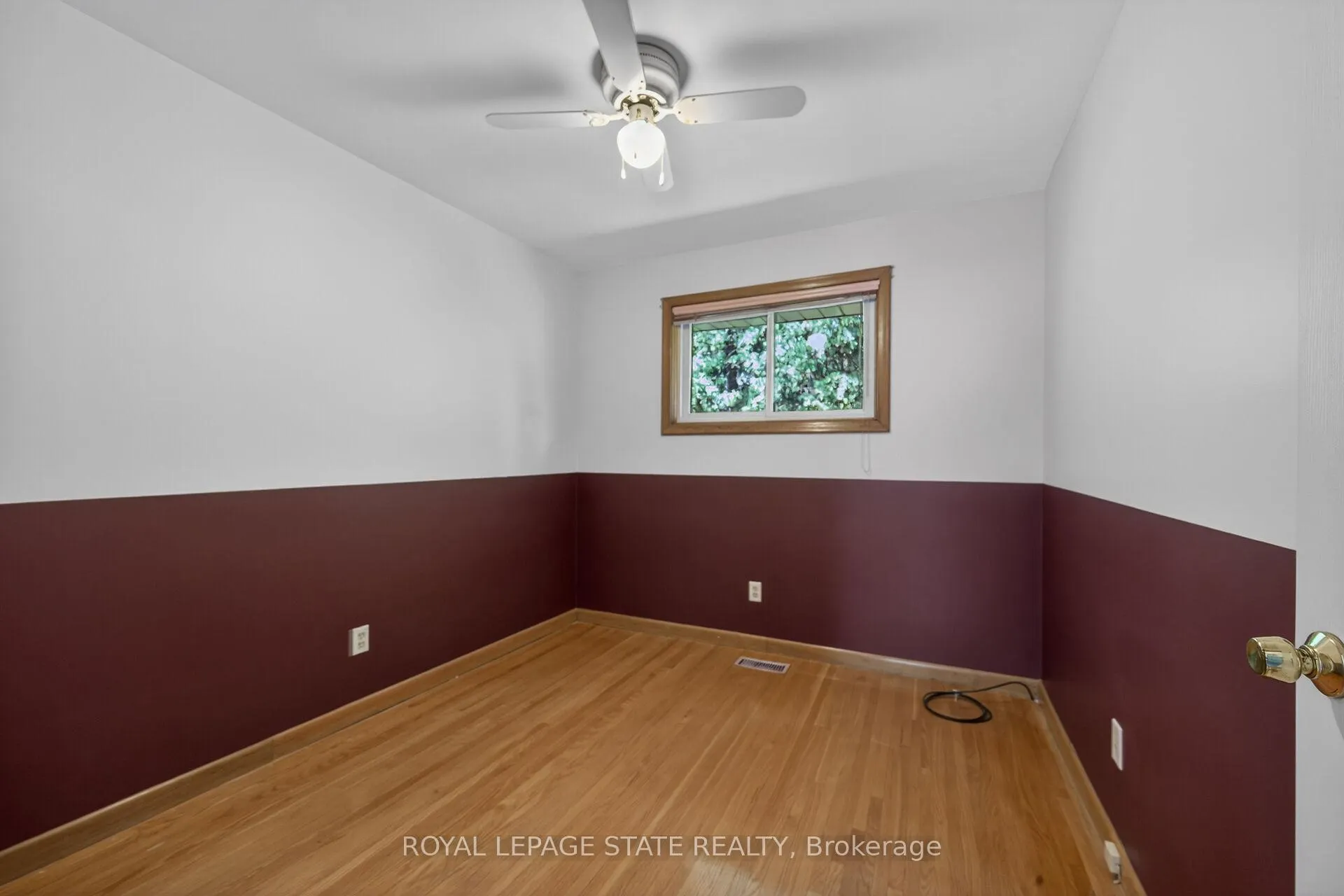 Photo 24 of 40 Bermuda Court, Hamilton, Rolston — HOMEH
