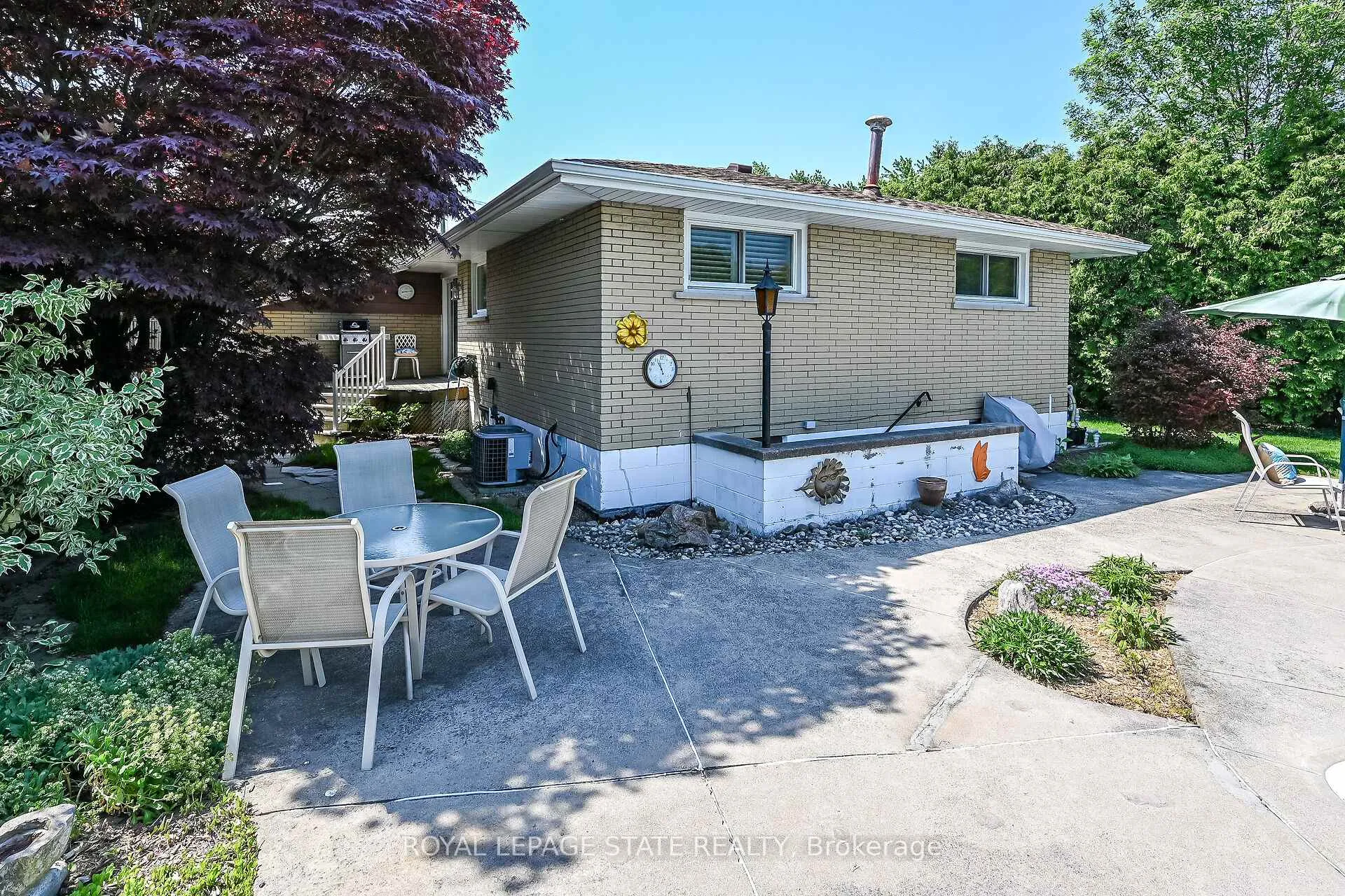 Photo 44 of 40 Bermuda Court, Hamilton, Rolston — HOMEH