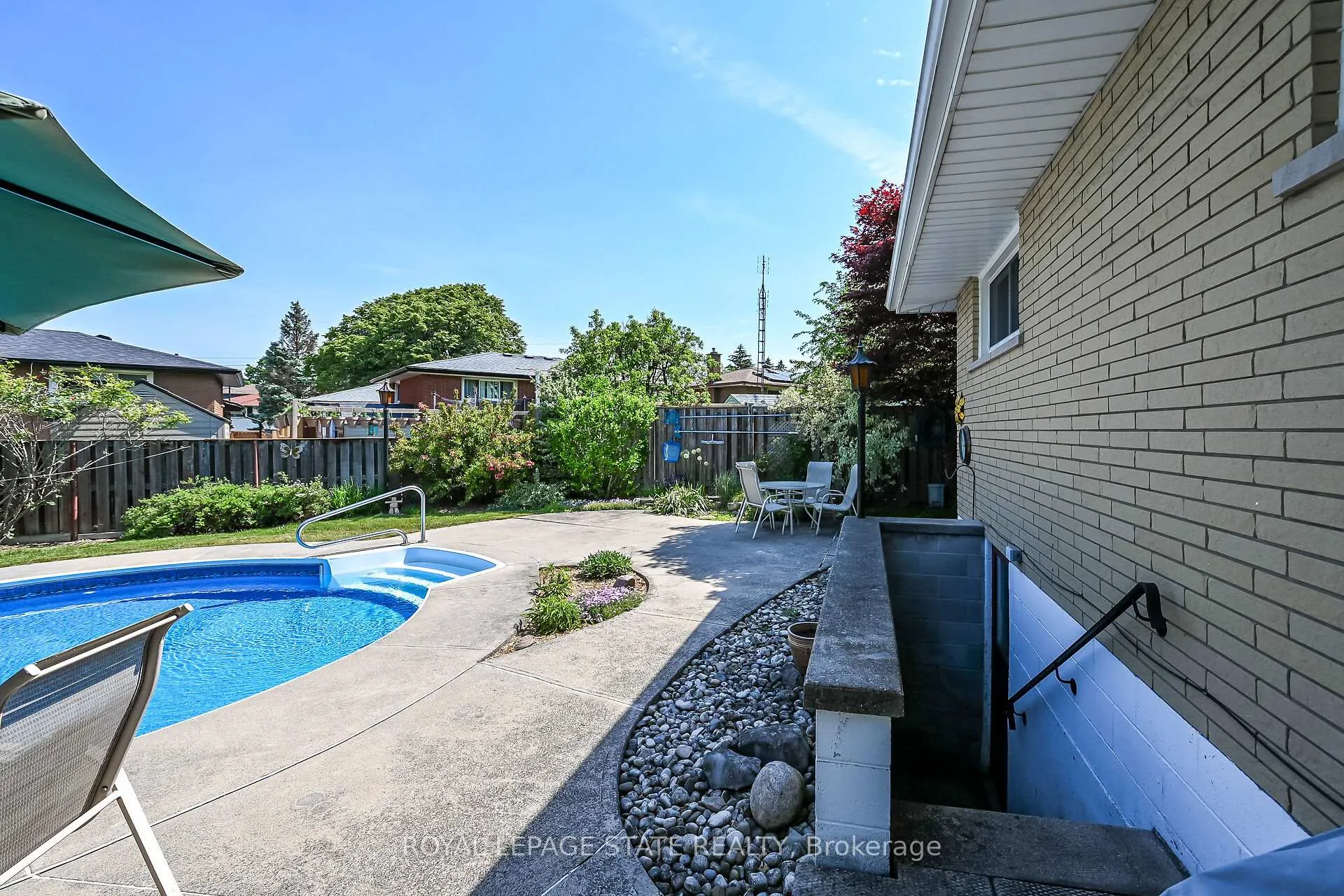 Photo 45 of 40 Bermuda Court, Hamilton, Rolston — HOMEH
