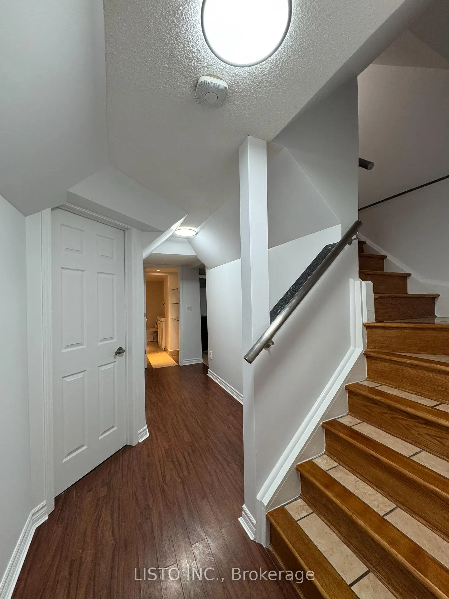 Photo 22 of 128 Sweetwood Circle, Brampton, Fletcher's Meadow — HOMEH