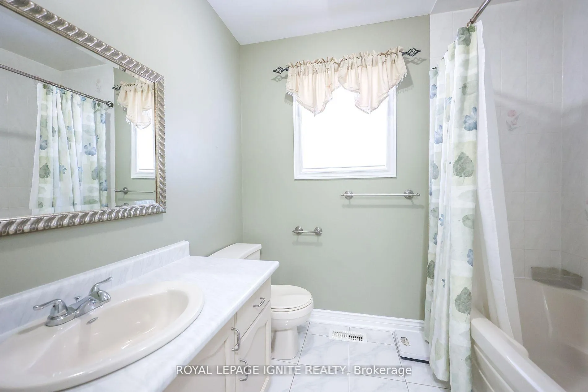 Photo 22 of 1400 Rimon Street, Mississauga, East Credit — HOMEH