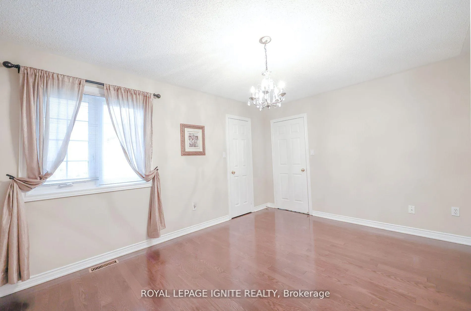 Photo 25 of 1400 Rimon Street, Mississauga, East Credit — HOMEH