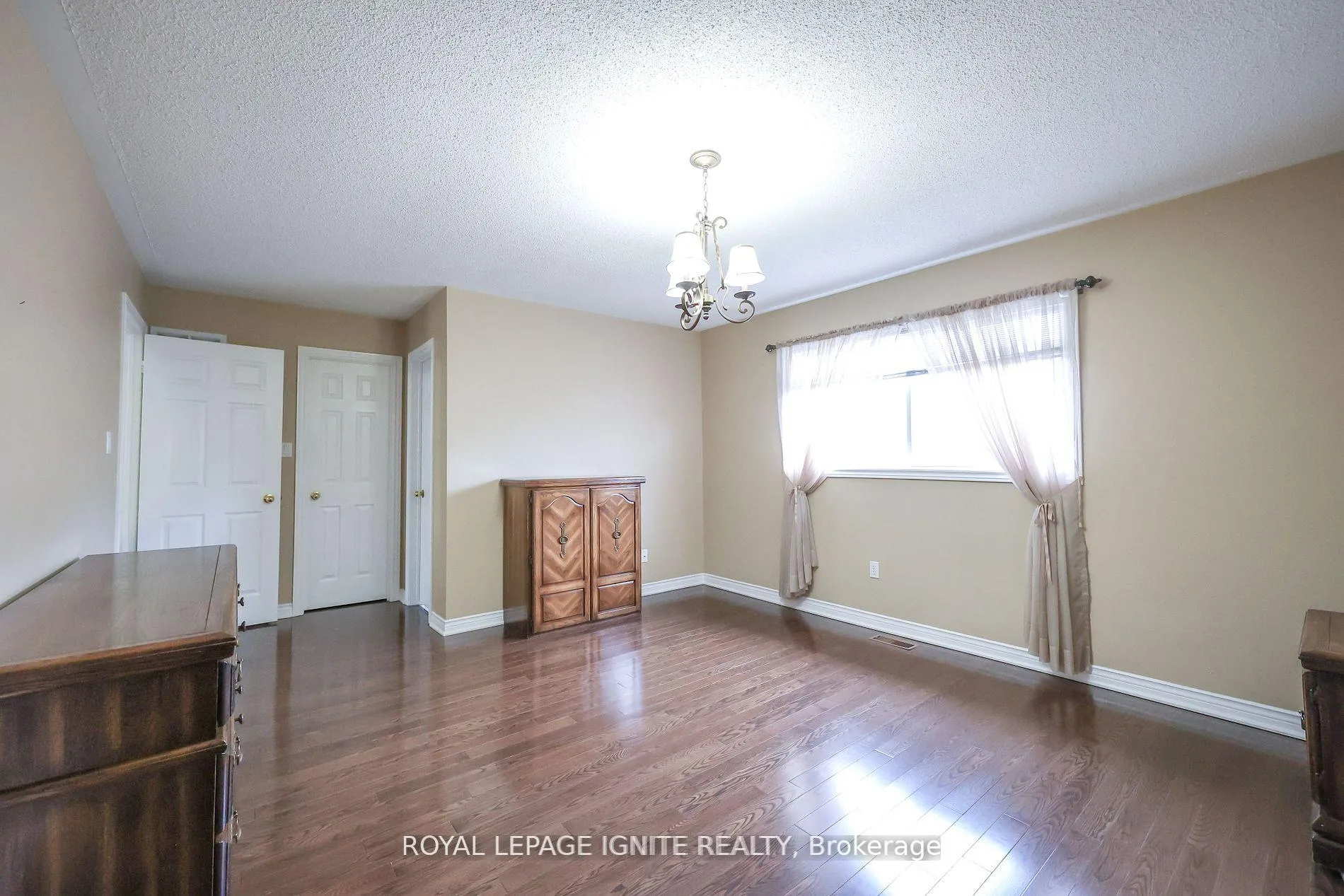 Photo 26 of 1400 Rimon Street, Mississauga, East Credit — HOMEH