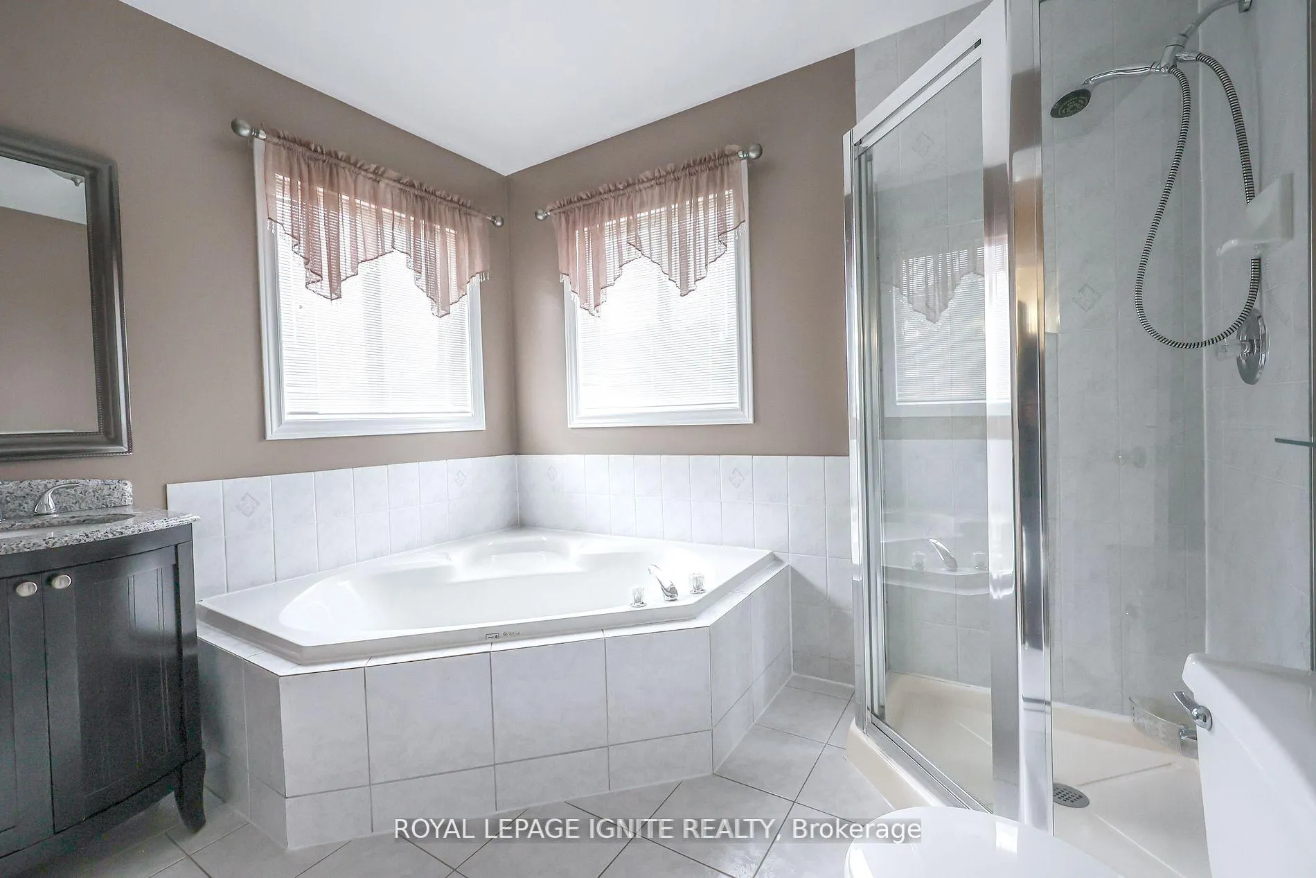 Photo 27 of 1400 Rimon Street, Mississauga, East Credit — HOMEH