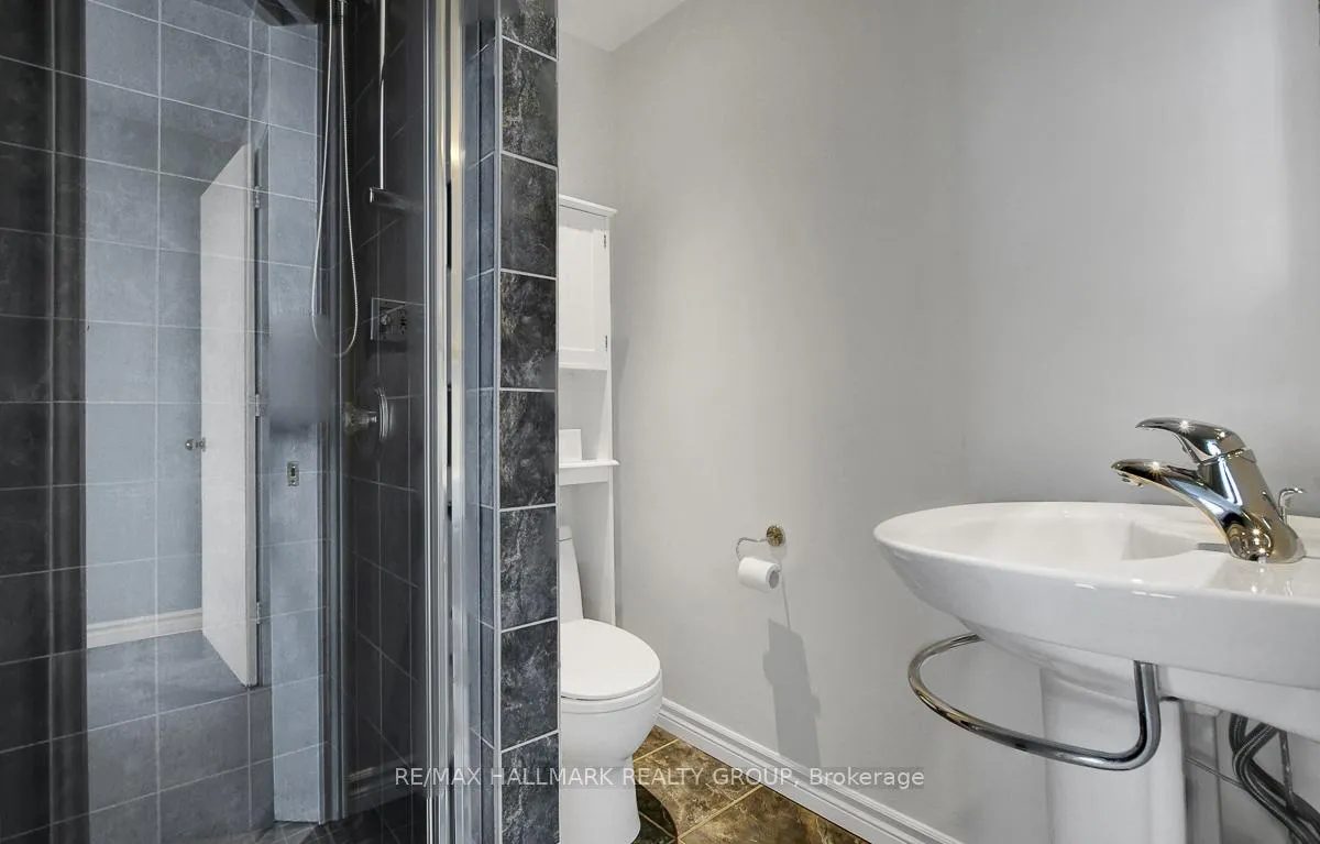 Photo 21 of 261 Bruyere Street, Ottawa, Lower Town — HOMEH