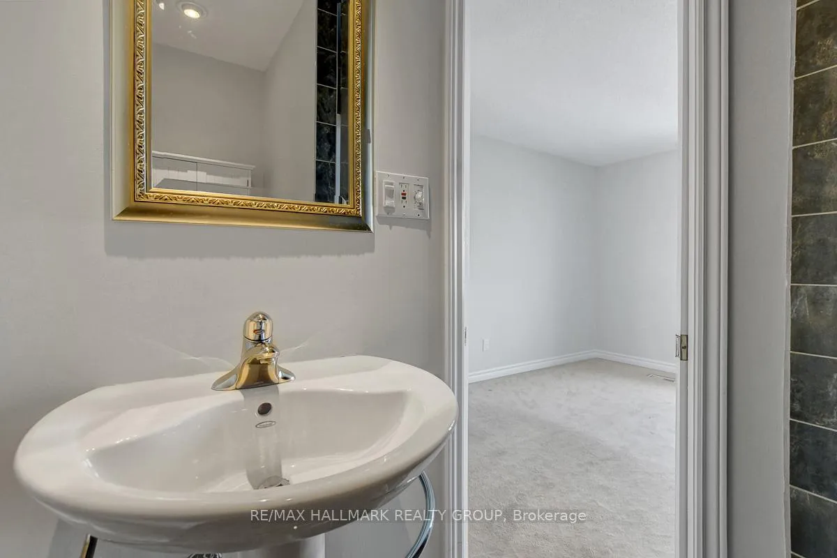 Photo 22 of 261 Bruyere Street, Ottawa, Lower Town — HOMEH