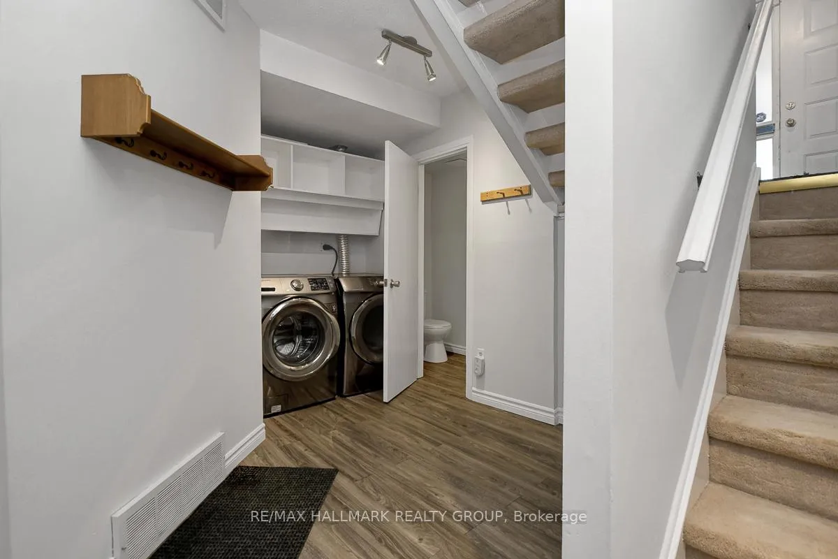 Photo 33 of 261 Bruyere Street, Ottawa, Lower Town — HOMEH