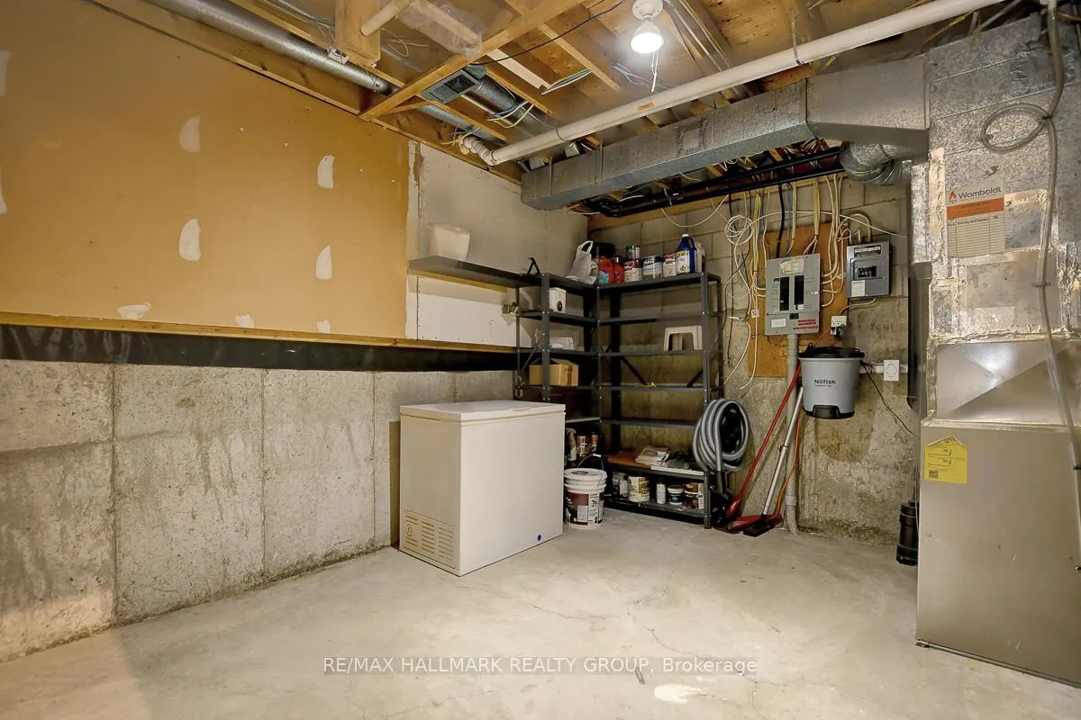 Photo 37 of 261 Bruyere Street, Ottawa, Lower Town — HOMEH