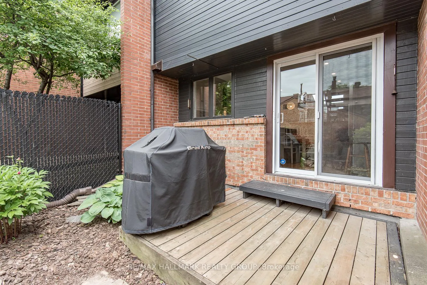 Photo 42 of 261 Bruyere Street, Ottawa, Lower Town — HOMEH