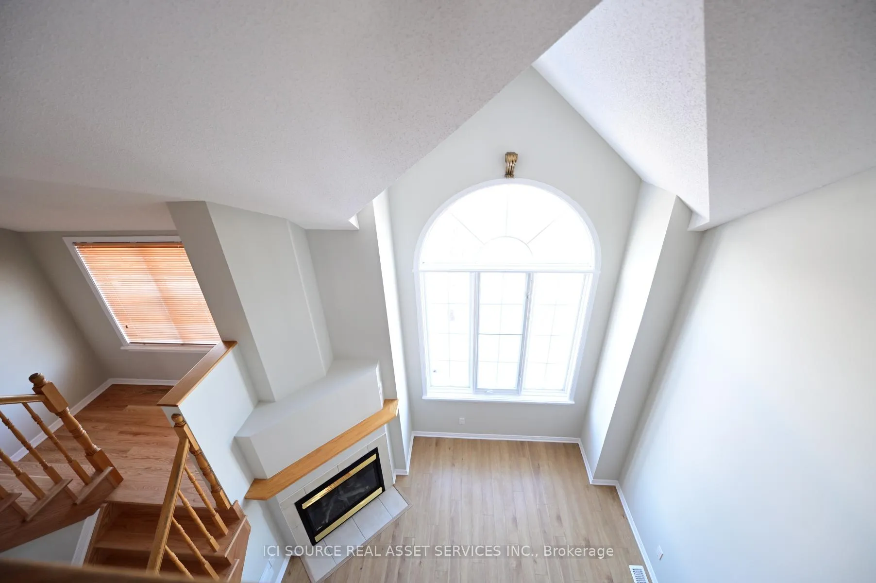 Photo 7 of 4516 Harper Avenue, Ottawa, Carson Grove — HOMEH