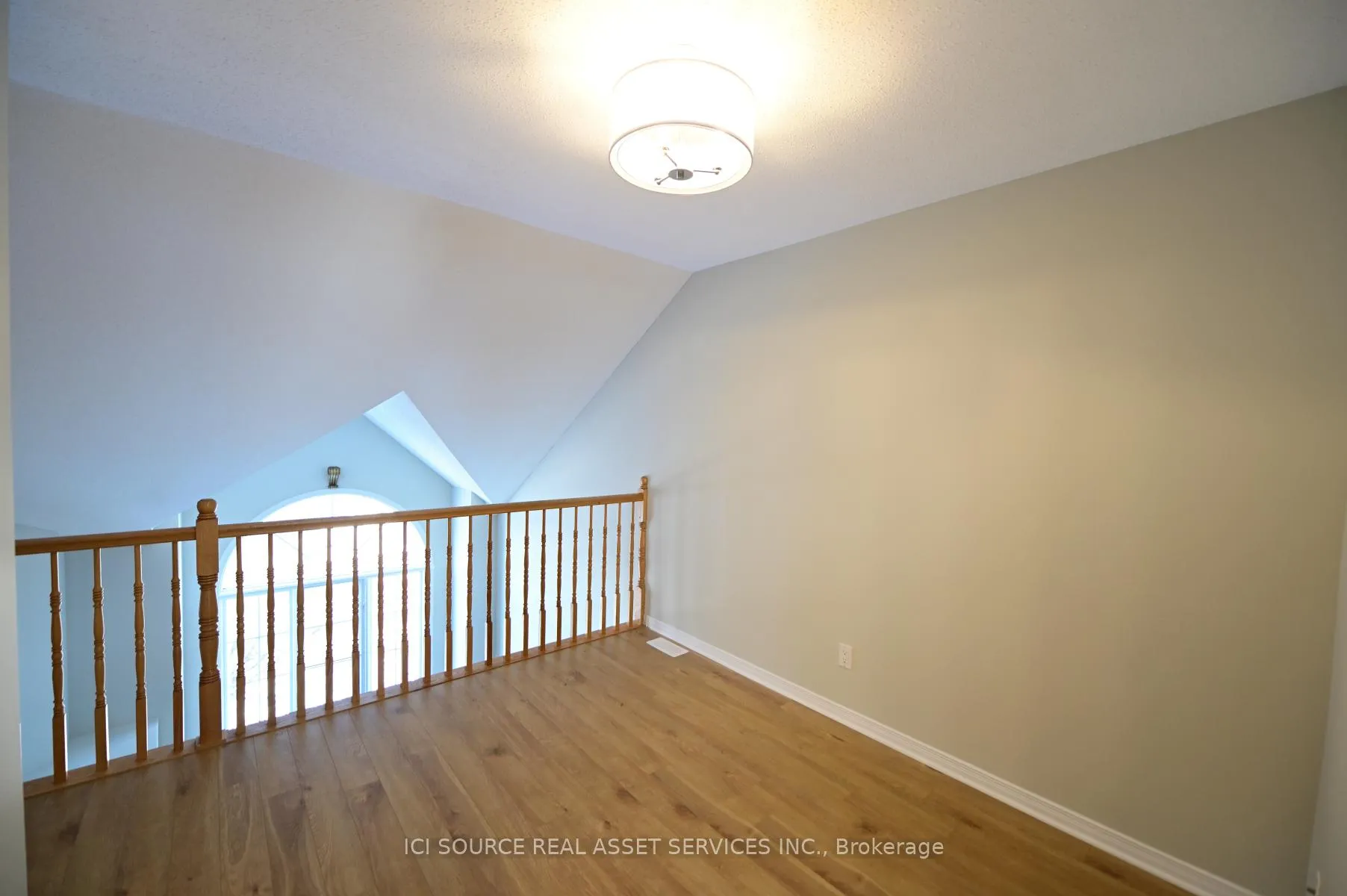 Photo 12 of 4516 Harper Avenue, Ottawa, Carson Grove — HOMEH