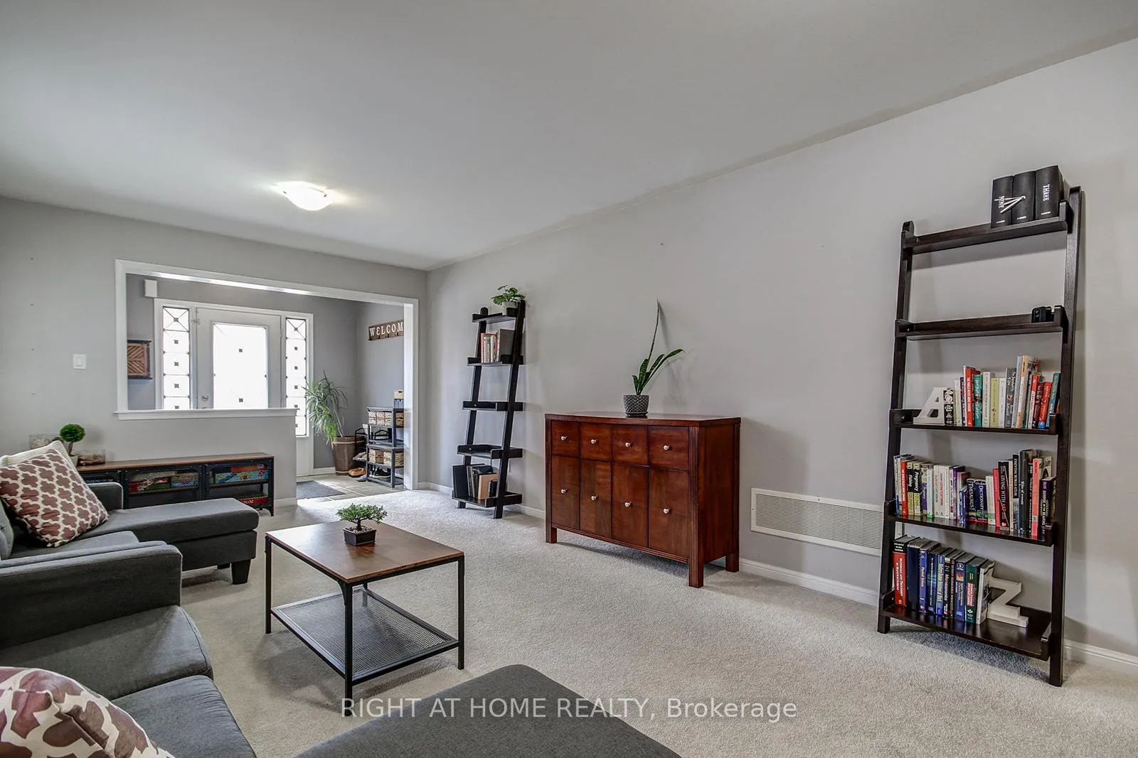 Photo 5 of 30 Killick Road, Brampton, Northwest Brampton — HOMEH