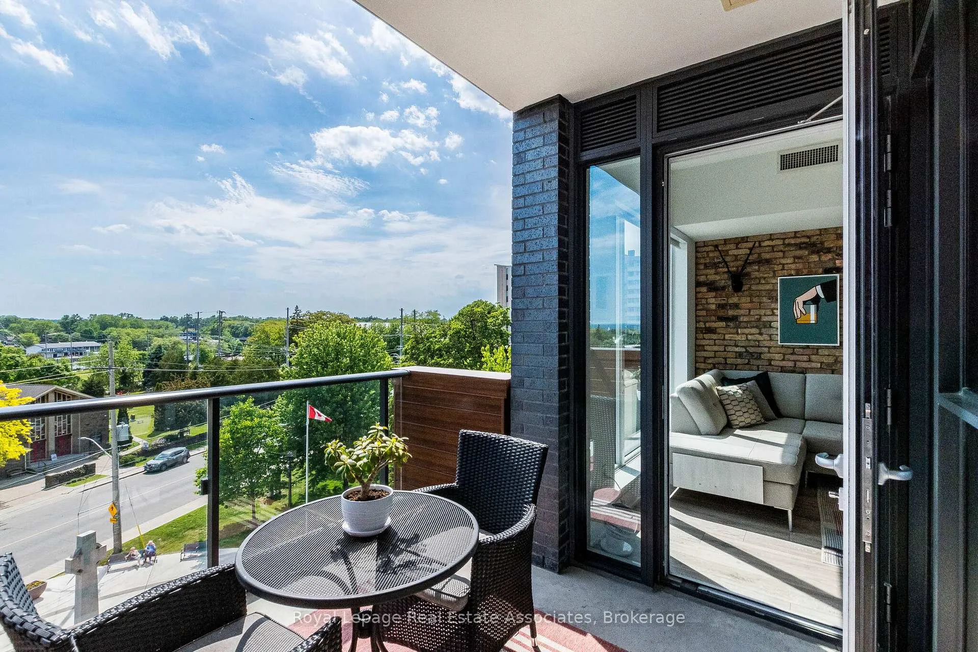 Photo 23 of Unit 706, 21 Park Street E, Mississauga, Port Credit — HOMEH