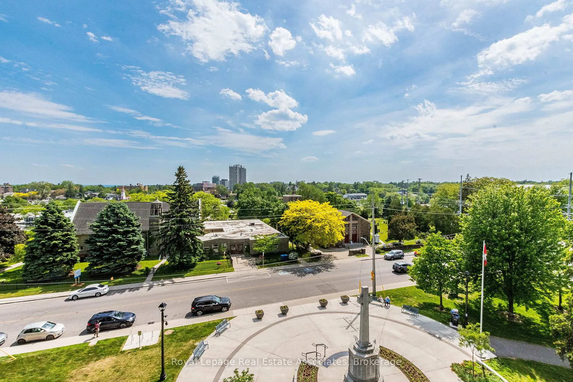Photo 25 of Unit 706, 21 Park Street E, Mississauga, Port Credit — HOMEH