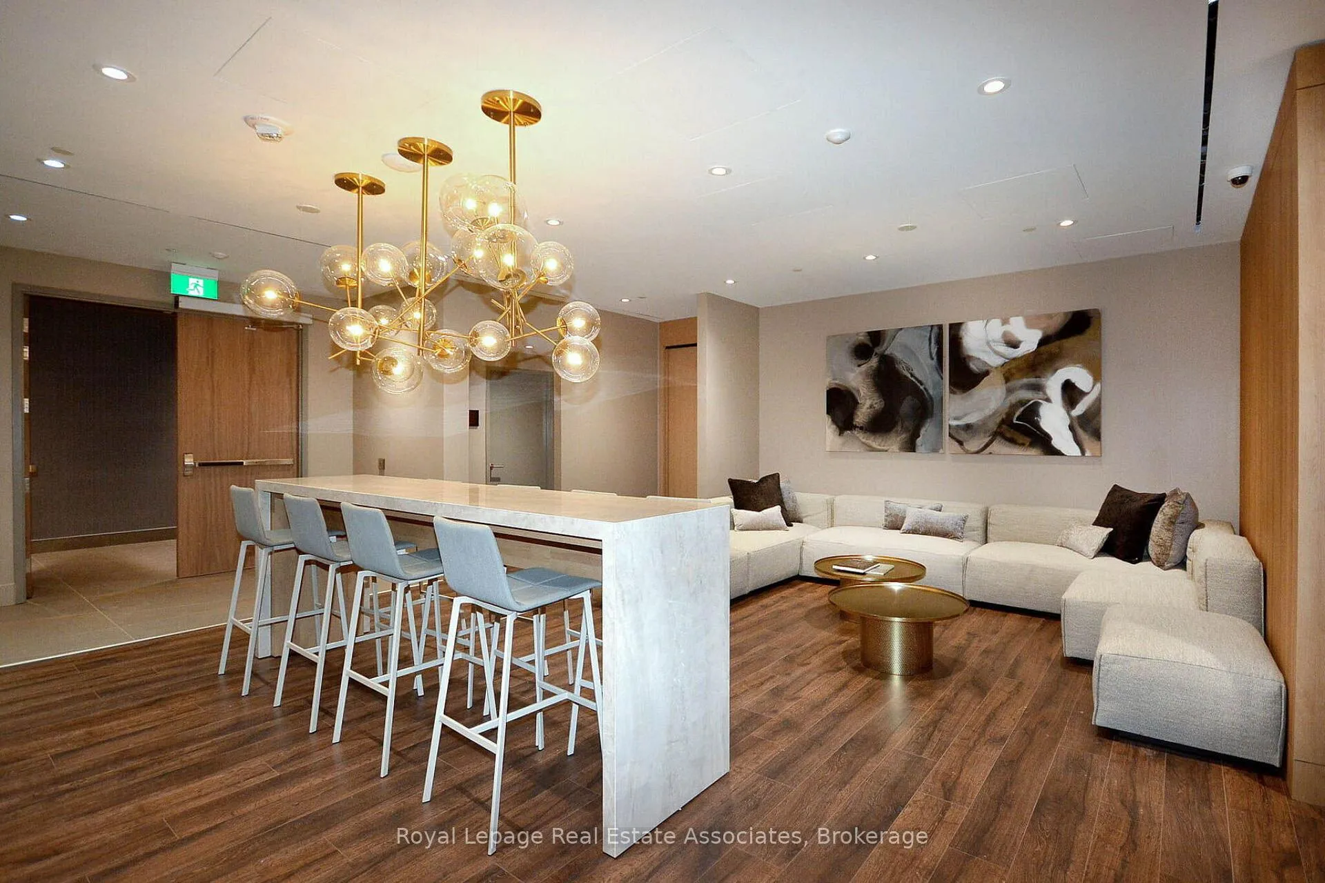 Photo 28 of Unit 706, 21 Park Street E, Mississauga, Port Credit — HOMEH