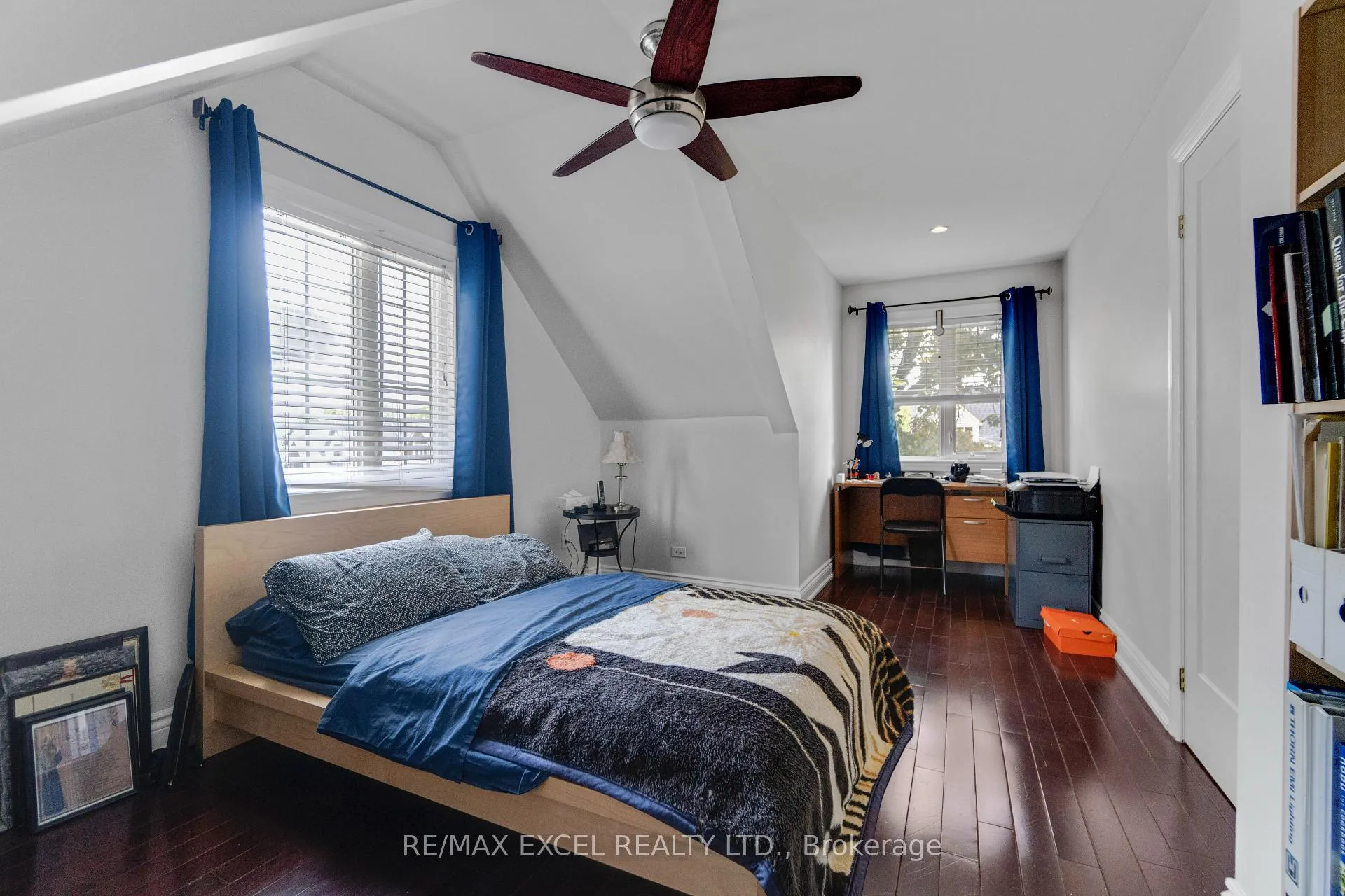 Photo 22 of 381 Niar Avenue, Mississauga, Mineola — HOMEH