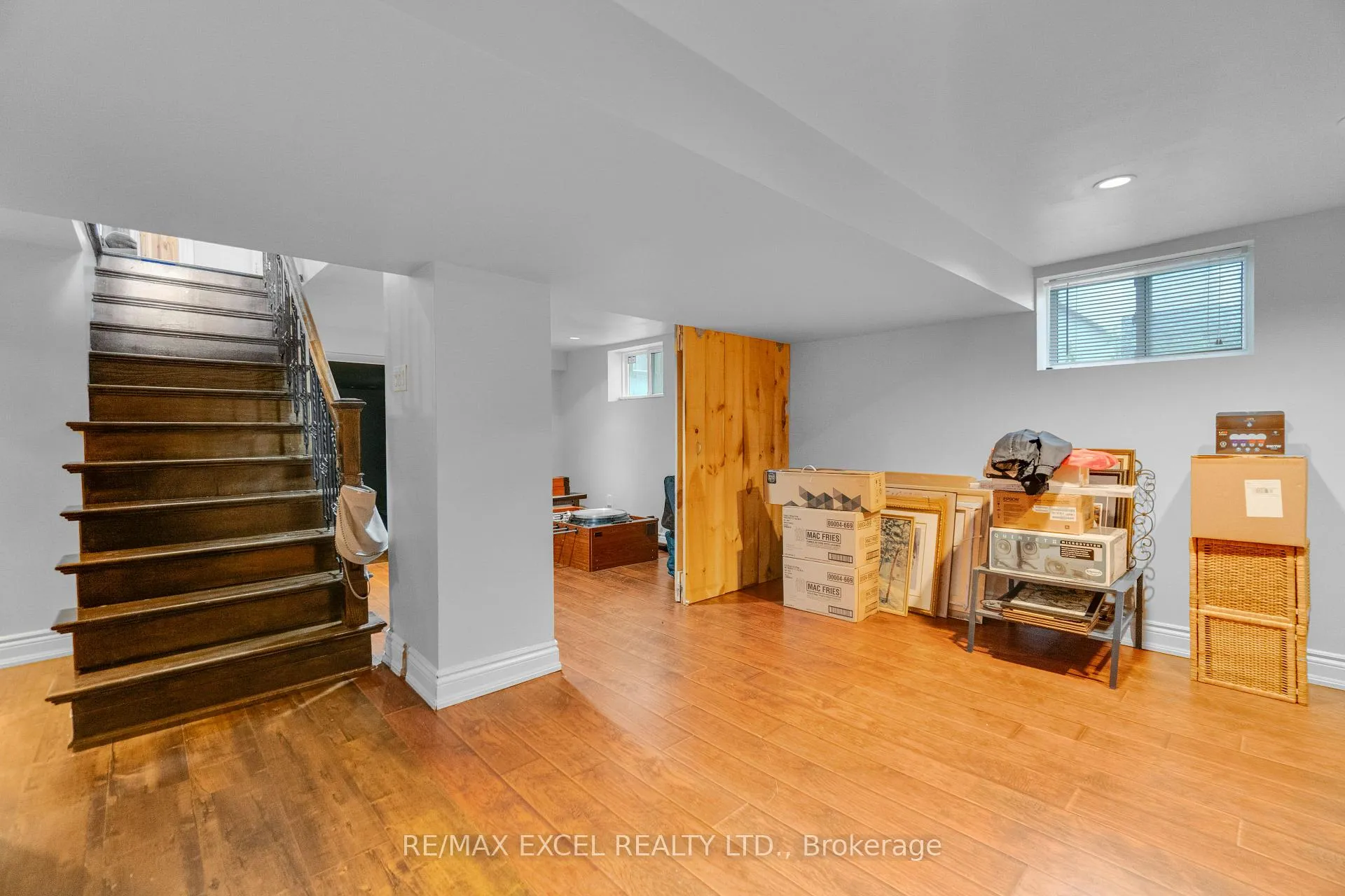 Photo 27 of 381 Niar Avenue, Mississauga, Mineola — HOMEH