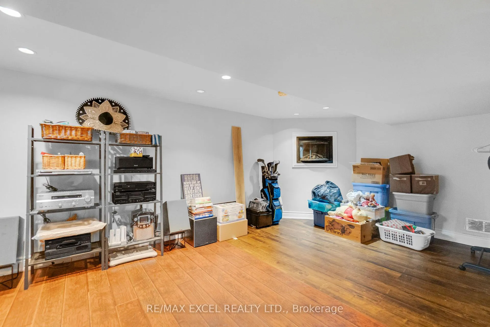Photo 28 of 381 Niar Avenue, Mississauga, Mineola — HOMEH