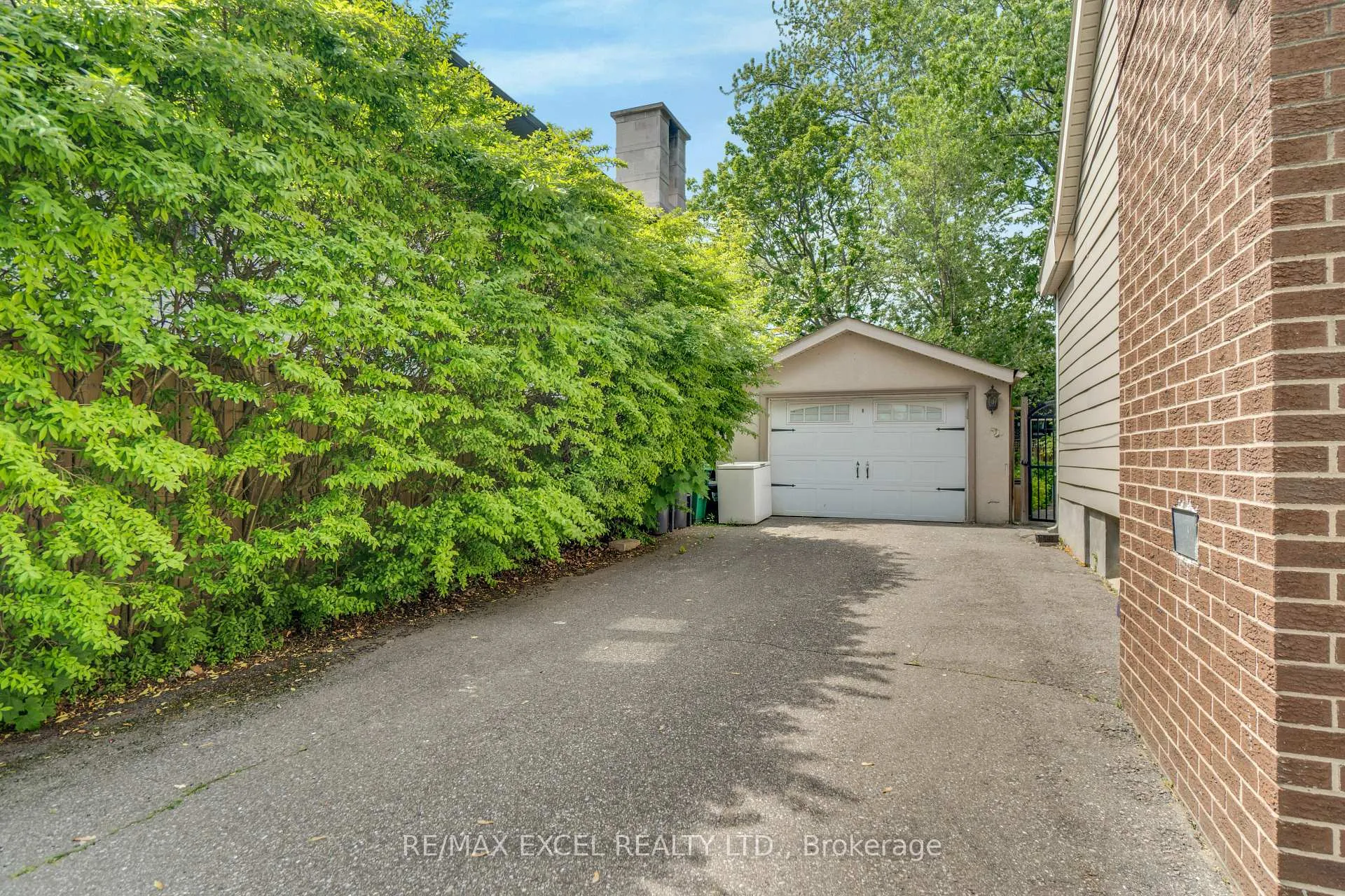 Photo 37 of 381 Niar Avenue, Mississauga, Mineola — HOMEH