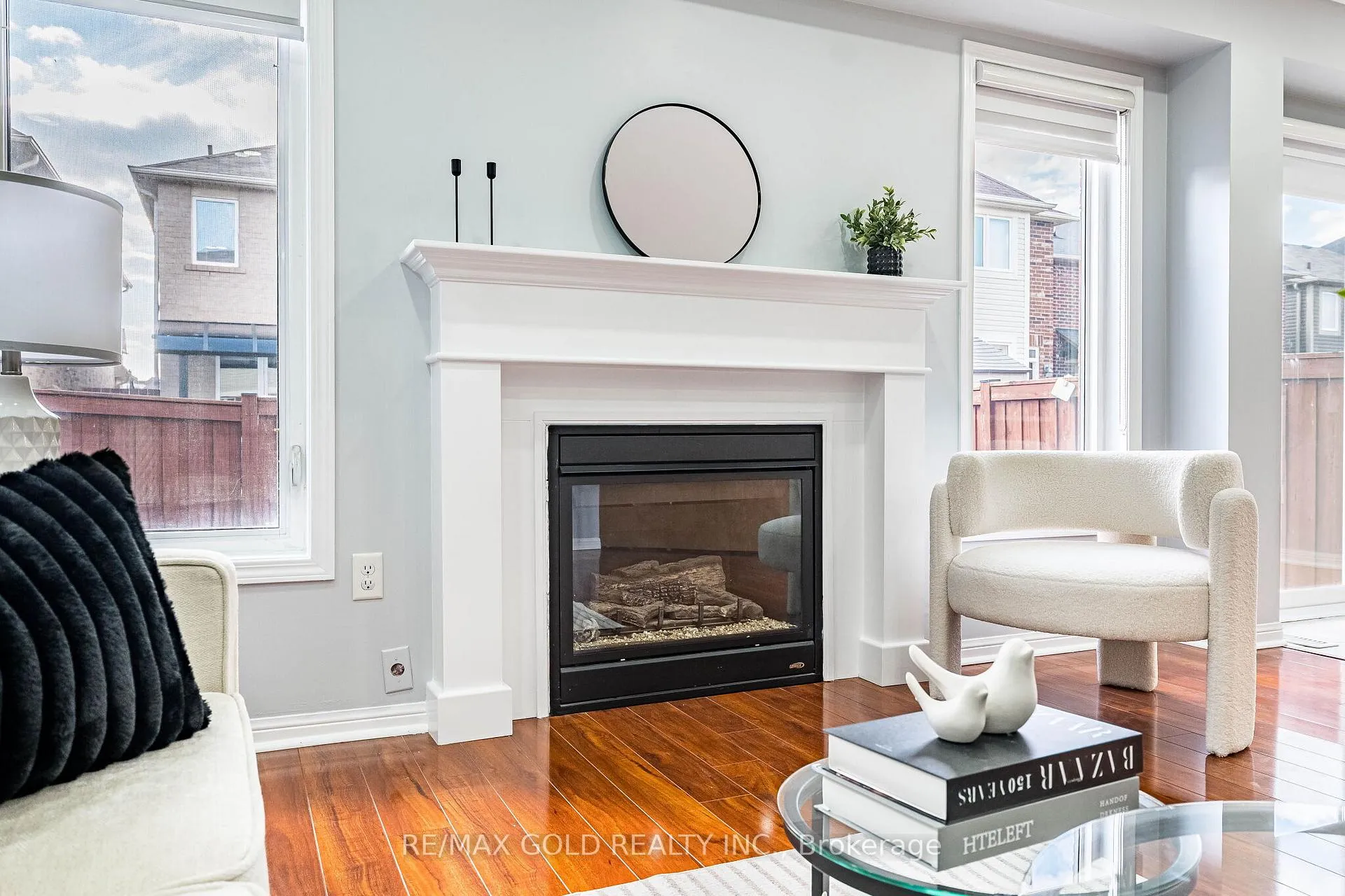 Photo 12 of 32 Haverty Trail, Brampton, Northwest Brampton — HOMEH