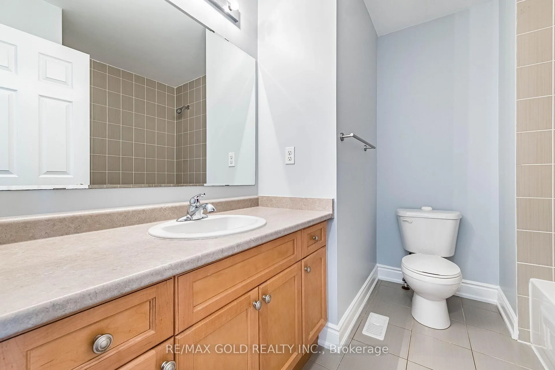 Photo 30 of 32 Haverty Trail, Brampton, Northwest Brampton — HOMEH