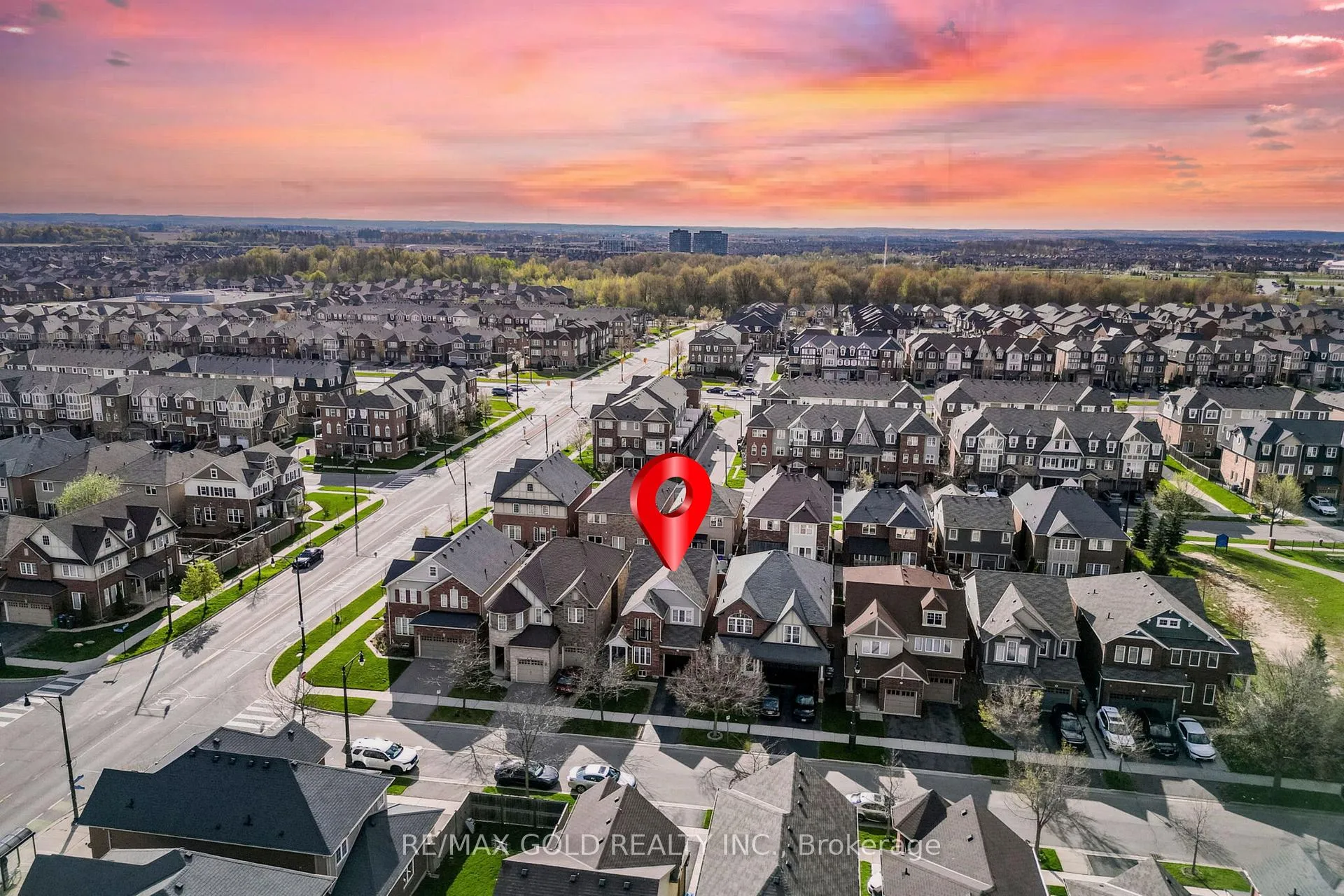 Photo 35 of 32 Haverty Trail, Brampton, Northwest Brampton — HOMEH