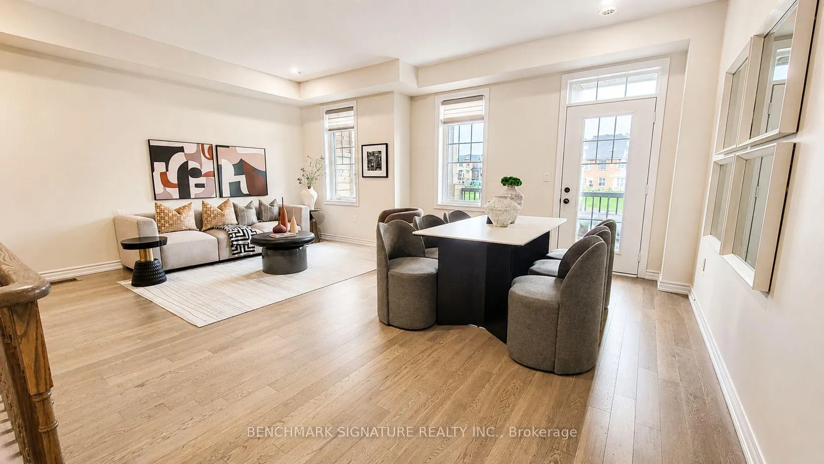 Photo 9 of 29 George Peach Avenue, Markham, Victoria Square — HOMEH