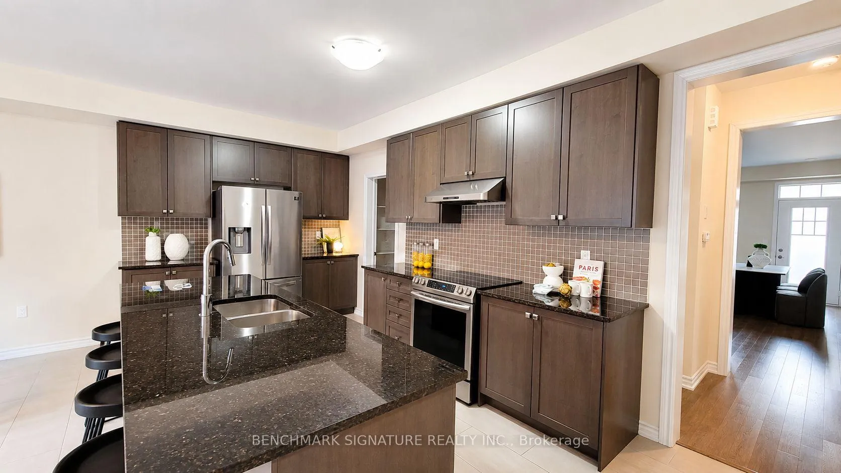 Photo 12 of 29 George Peach Avenue, Markham, Victoria Square — HOMEH