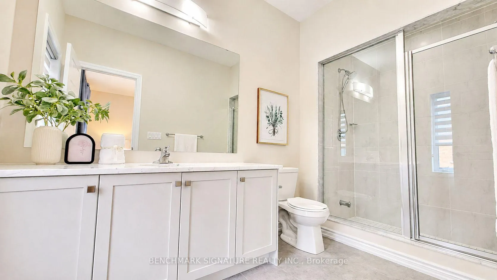 Photo 16 of 29 George Peach Avenue, Markham, Victoria Square — HOMEH