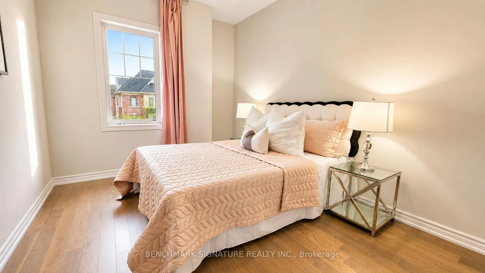 Photo 18 of 29 George Peach Avenue, Markham, Victoria Square — HOMEH
