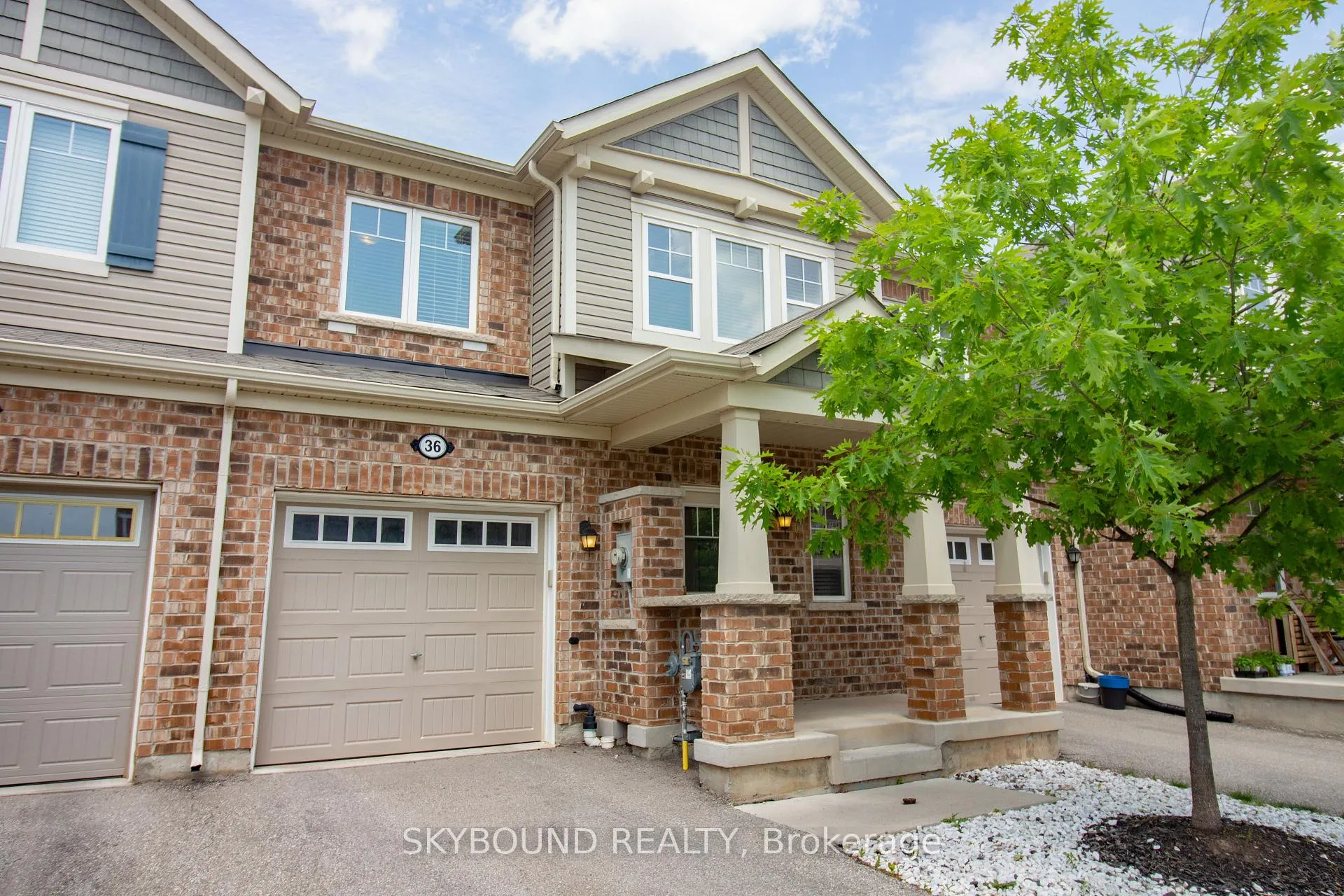 Photo 1 of Unit 36, 22 Spring Creek Drive, Hamilton, Waterdown — HOMEH